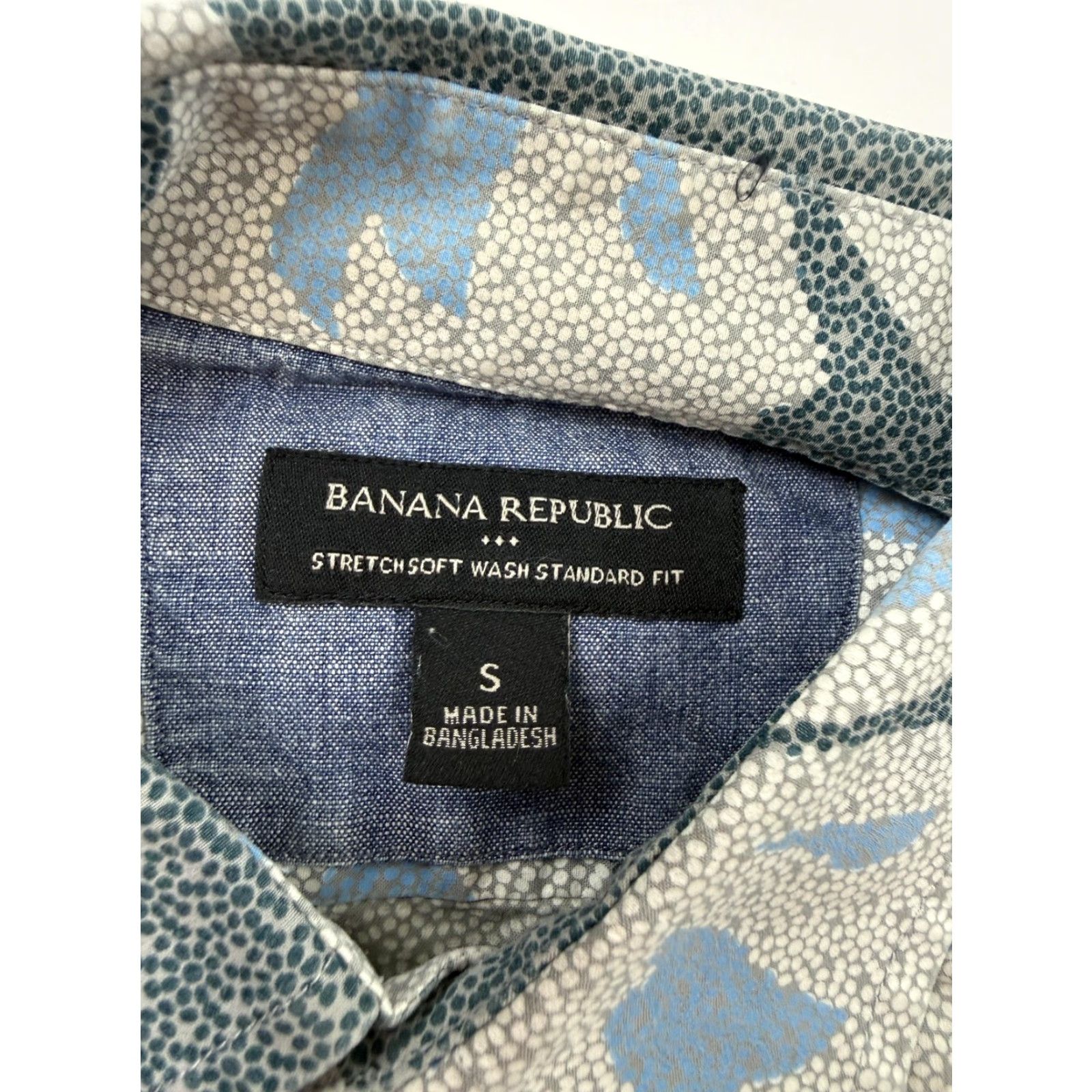 Banana Republic Banana Republic Shirt Mens Small Blue Floral Hawaiian Short Sleeve Button Front Size US S / EU 44-46 / 1 - 3 Thumbnail