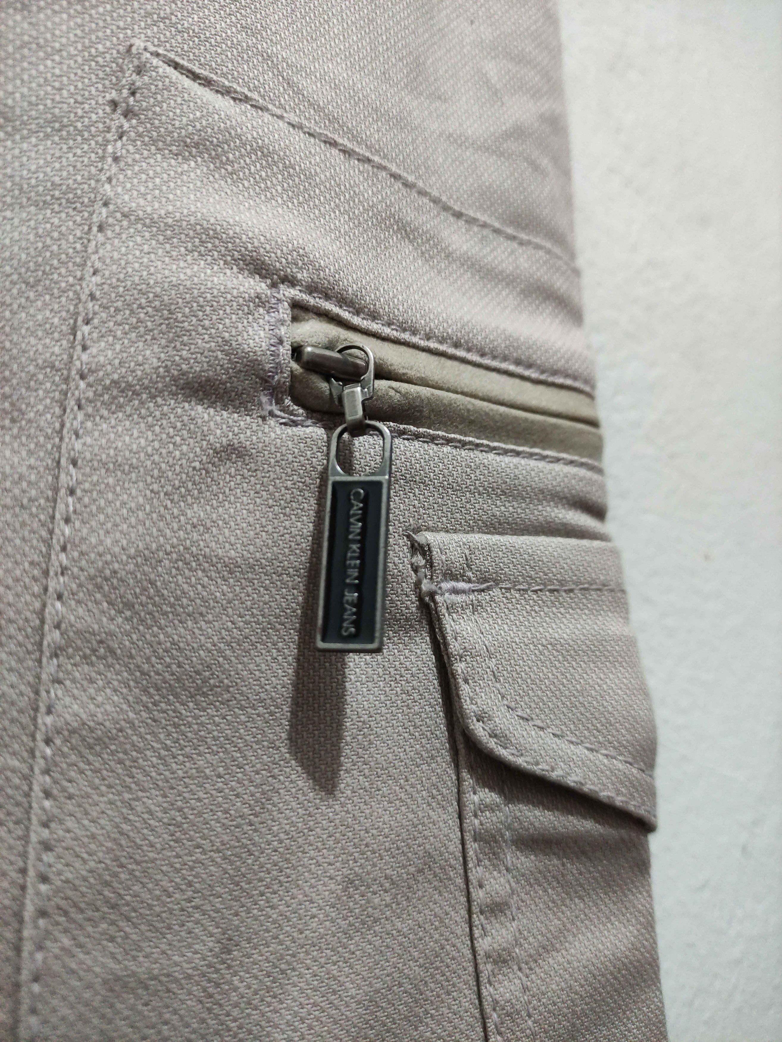 Calvin Klein Calvin Klein Jeans Flare Pant Size 28" / US 6 / IT 42 - 11 Thumbnail