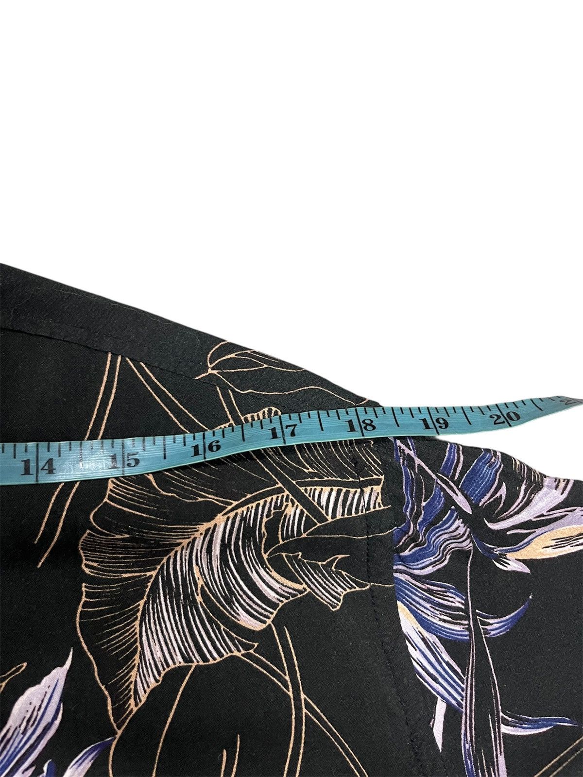 Stussy Stussy laguna beach hawaiian shirt rayon missing one button Size US S / EU 44-46 / 1 - 14 Thumbnail