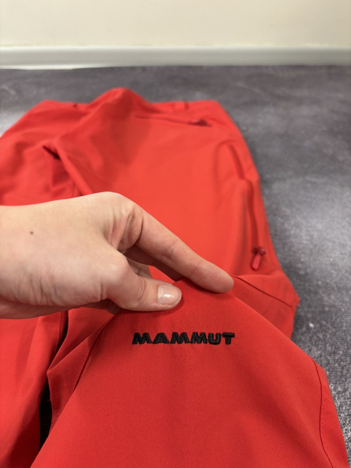 Mammut Mammut Men’s Tatramar Schoeller Red Insulated Snow Ski Pants Size US 30 / EU 46 - 19 Thumbnail
