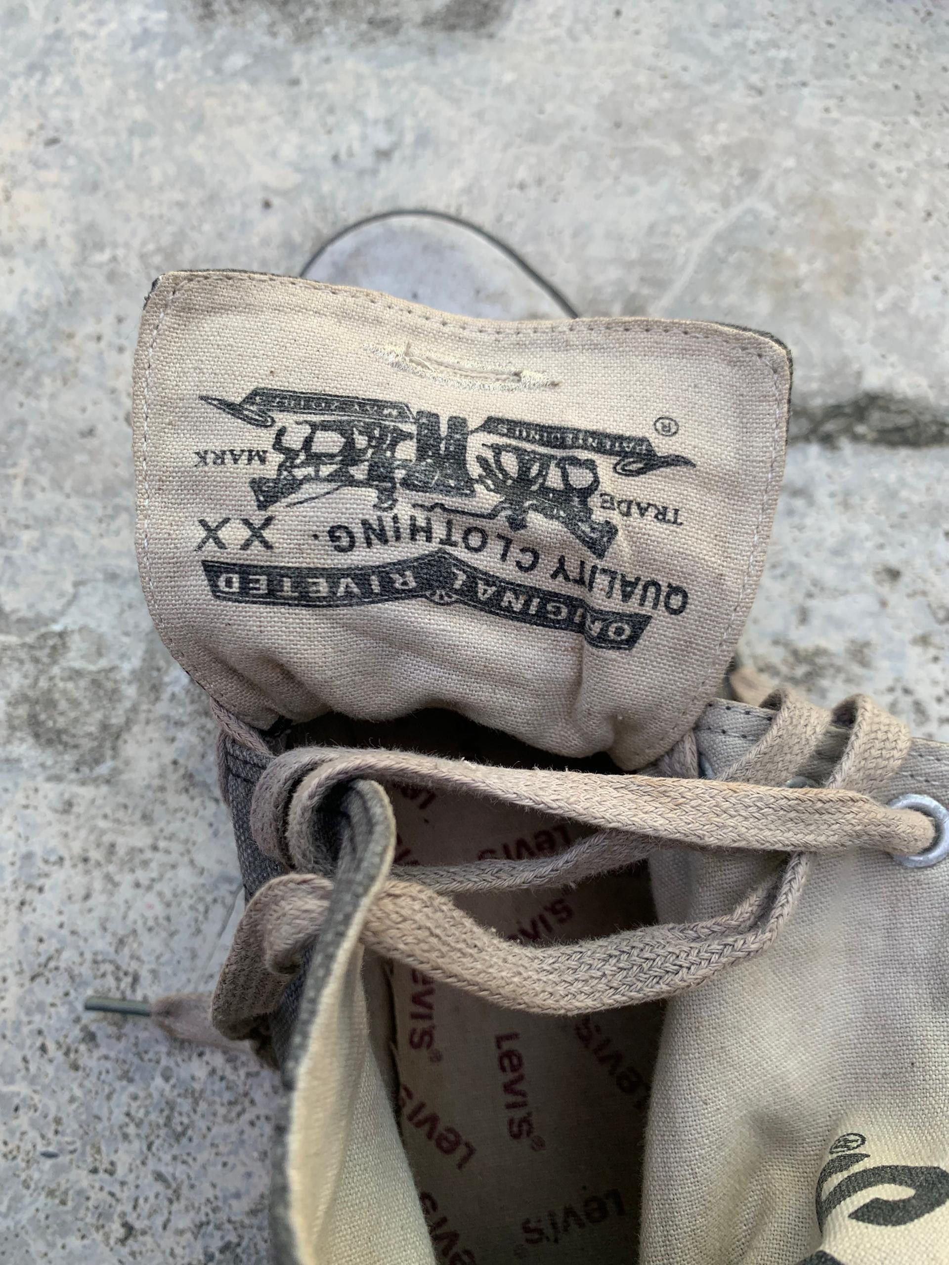 Levi's × Vintage Vintage Levi's Strauss Grey Top Trainers Size US 9 / EU 42 - 7 Thumbnail