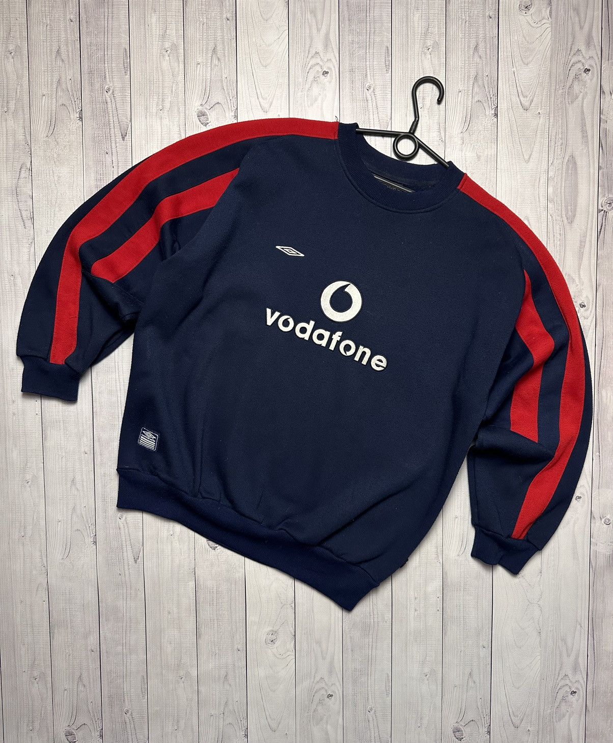 Umbro × Vintage Vintage Umbro Sweatshirt Vodafone big logo size L rare Size US L / EU 52-54 / 3 - 1 Thumbnail
