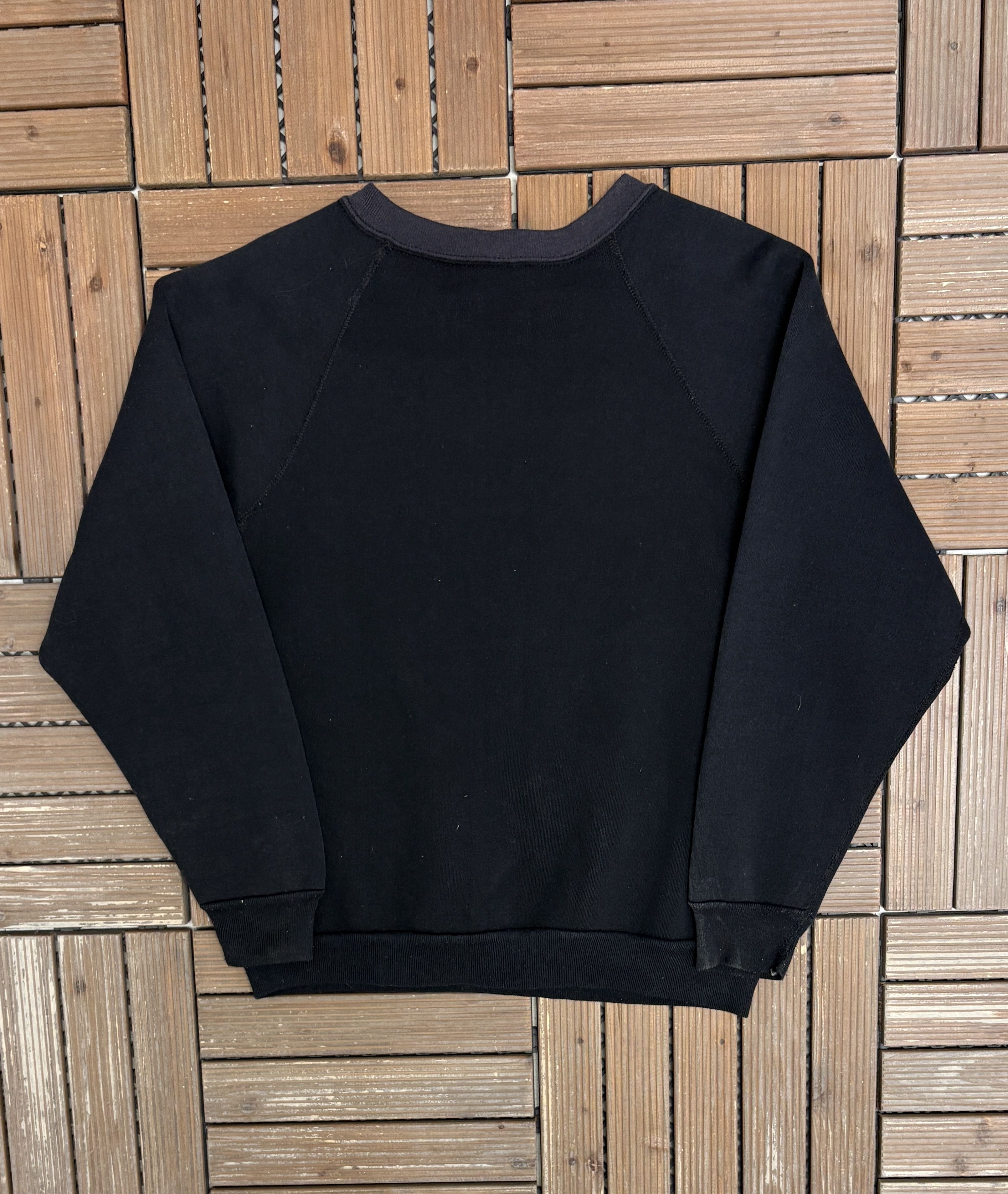 Vintage University of Iowa Hawkeyes Vintage Black Crewneck Sweater Size US L / EU 52-54 / 3 - 4 Thumbnail