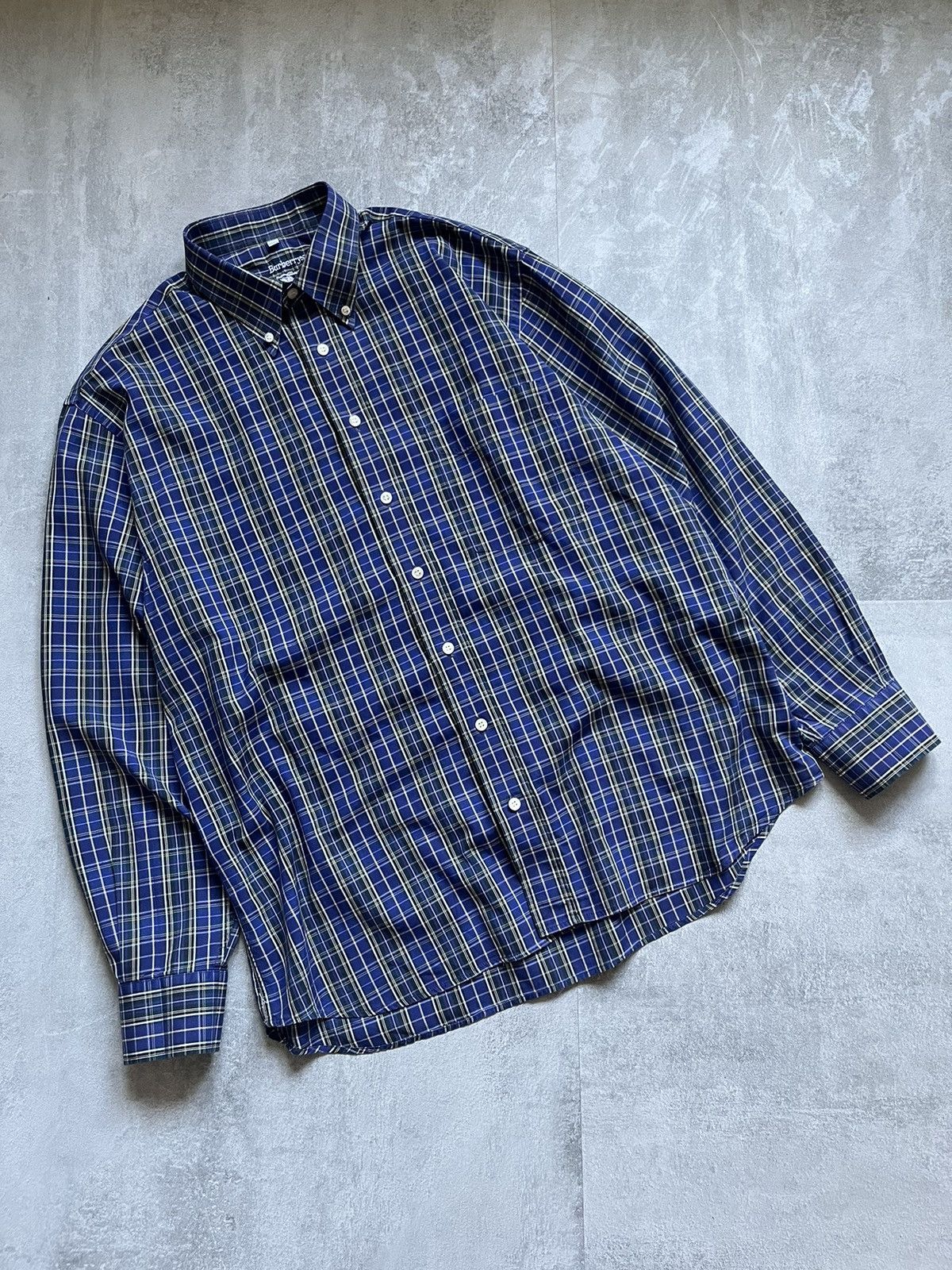 Burberry Vintage Burberry’s Old Money Style Button up shirt Size US XL / EU 56 / 4 - 1 Thumbnail