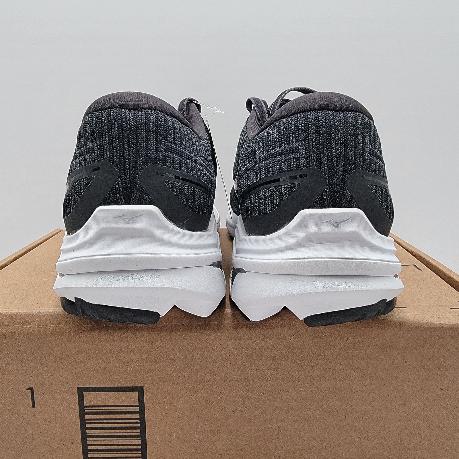 Mizuno Mizuno Wave Inspire 18 Waveknit 'Anthracite' Mens Sz 11.5 Size US 11.5 / EU 44-45 - 5 Thumbnail