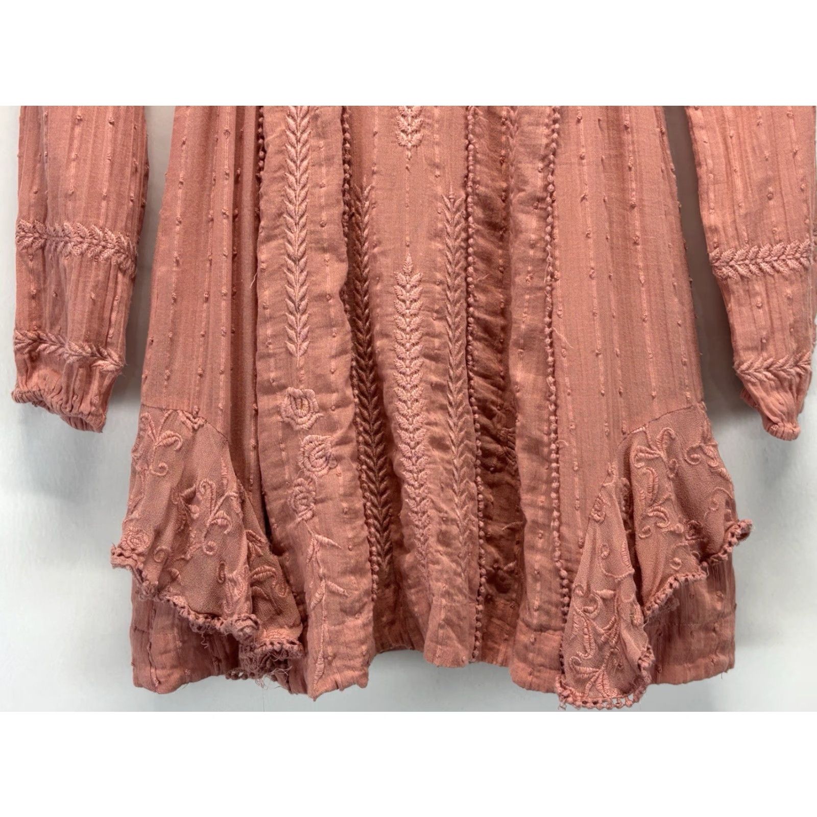 Free People VINTAGE Free People Isabella Mini Dress Sz 0 Pink Embroidered Long Sleeve Floral Bohemian Womens Size XS / US 0-2 / IT 36-38 - 4 Thumbnail