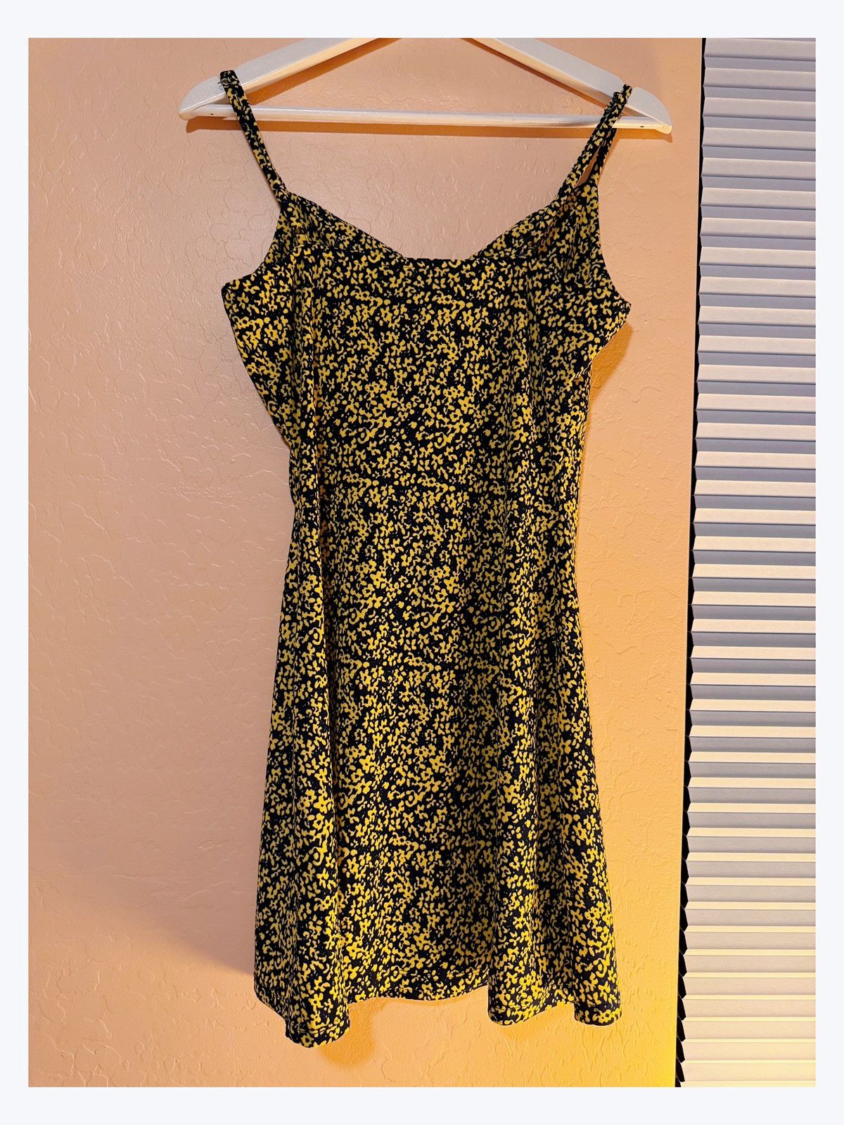 Other Wednesday’s Girl Yellow Floral Print Mini Dress Size M / US 6-8 / IT 42-44 - 4 Thumbnail