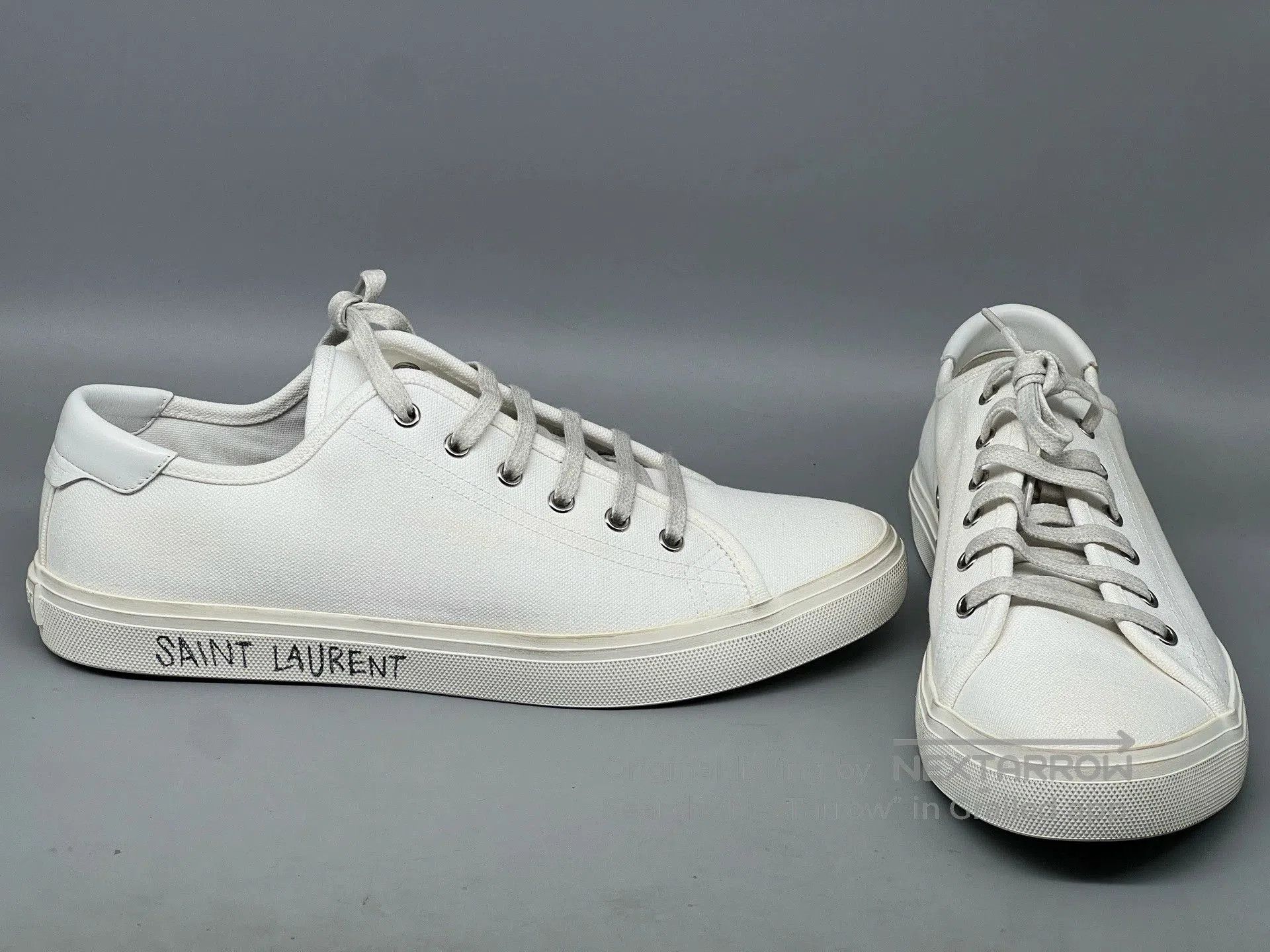 ysl malibu white canvas casual sneakers.