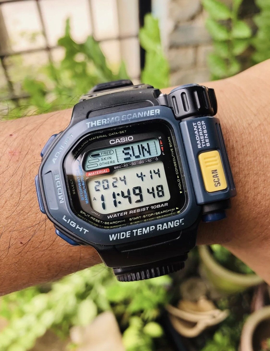 Casio VINTAGE CASIO TSR-110 THERMO SCANNER | Grailed