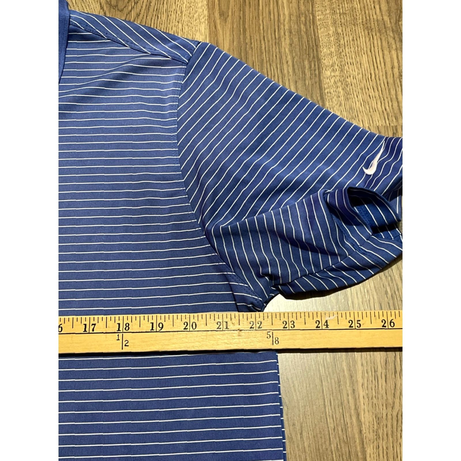 Nike Nike Golf Shirt Men’s Large Blue Striped Polo Size US L / EU 52-54 / 3 - 5 Thumbnail