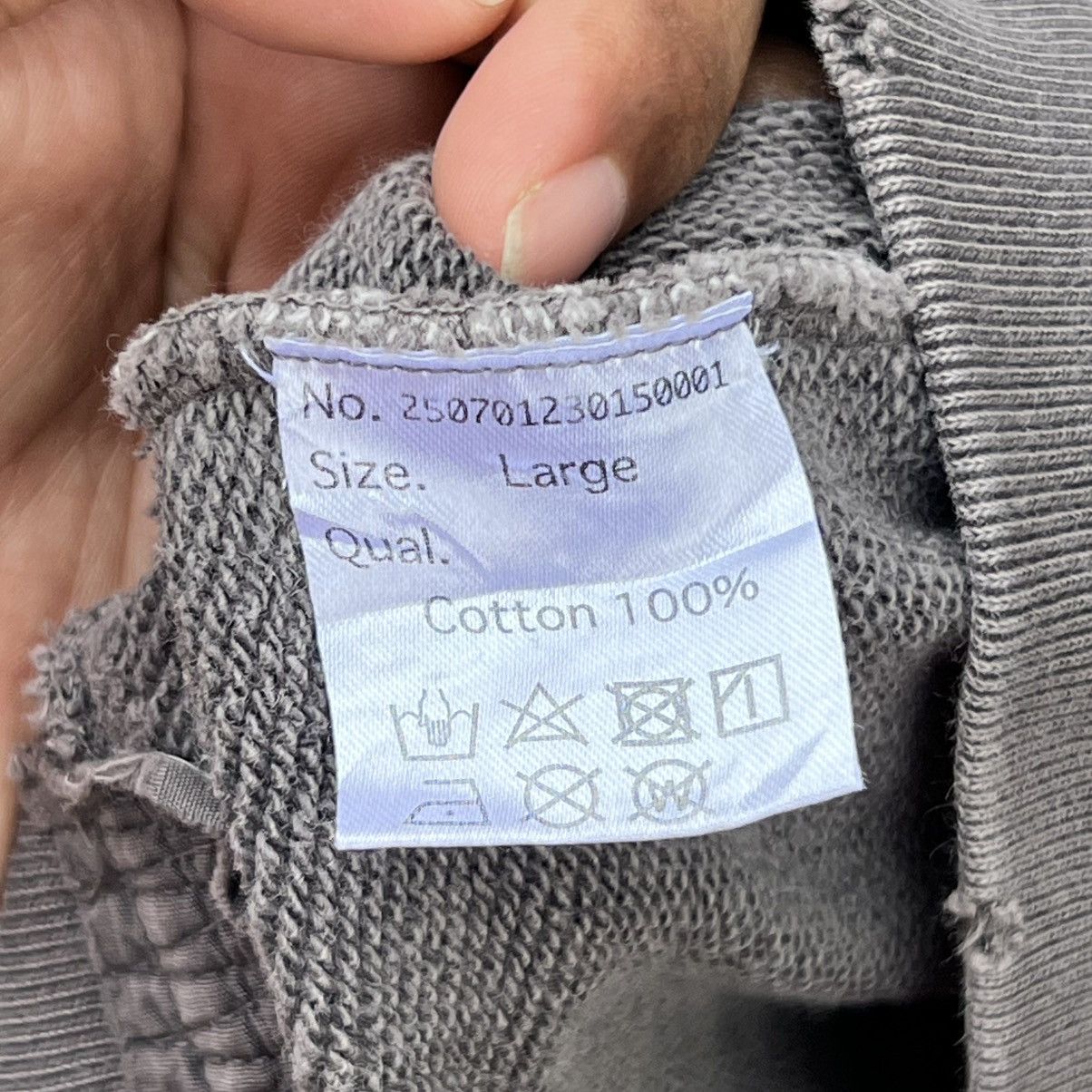 Japanese Brand “RETRO ENGINE” CREWNECK DISTRESSED STITCHING Size US L / EU 52-54 / 3 - 12 Thumbnail