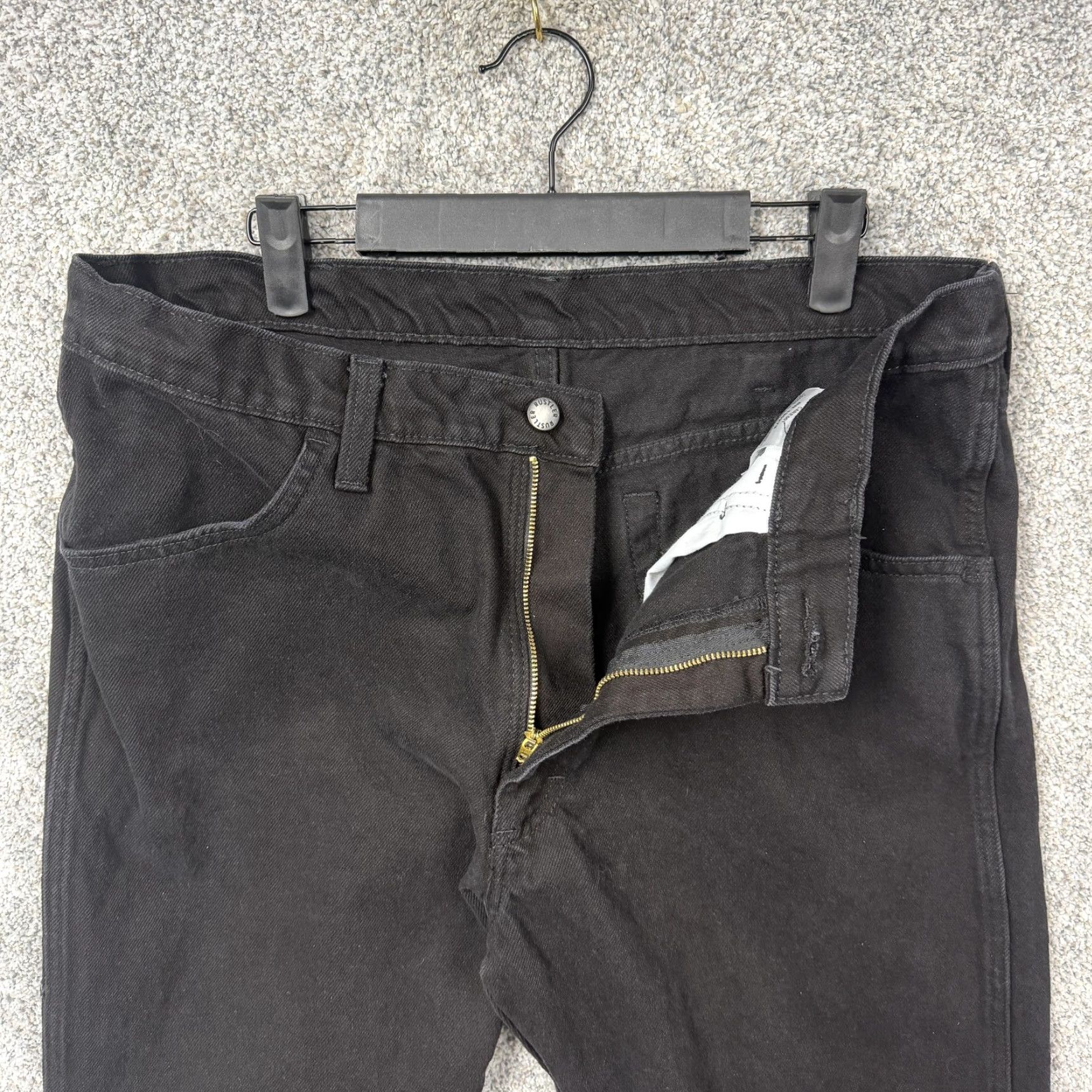 Denime Rustler Jeans Mens 36x28 Black Denim Straight Leg Workwear 5-Pocket Classic Dark Wash Mens Size US 36 / EU 52 - 6 Thumbnail