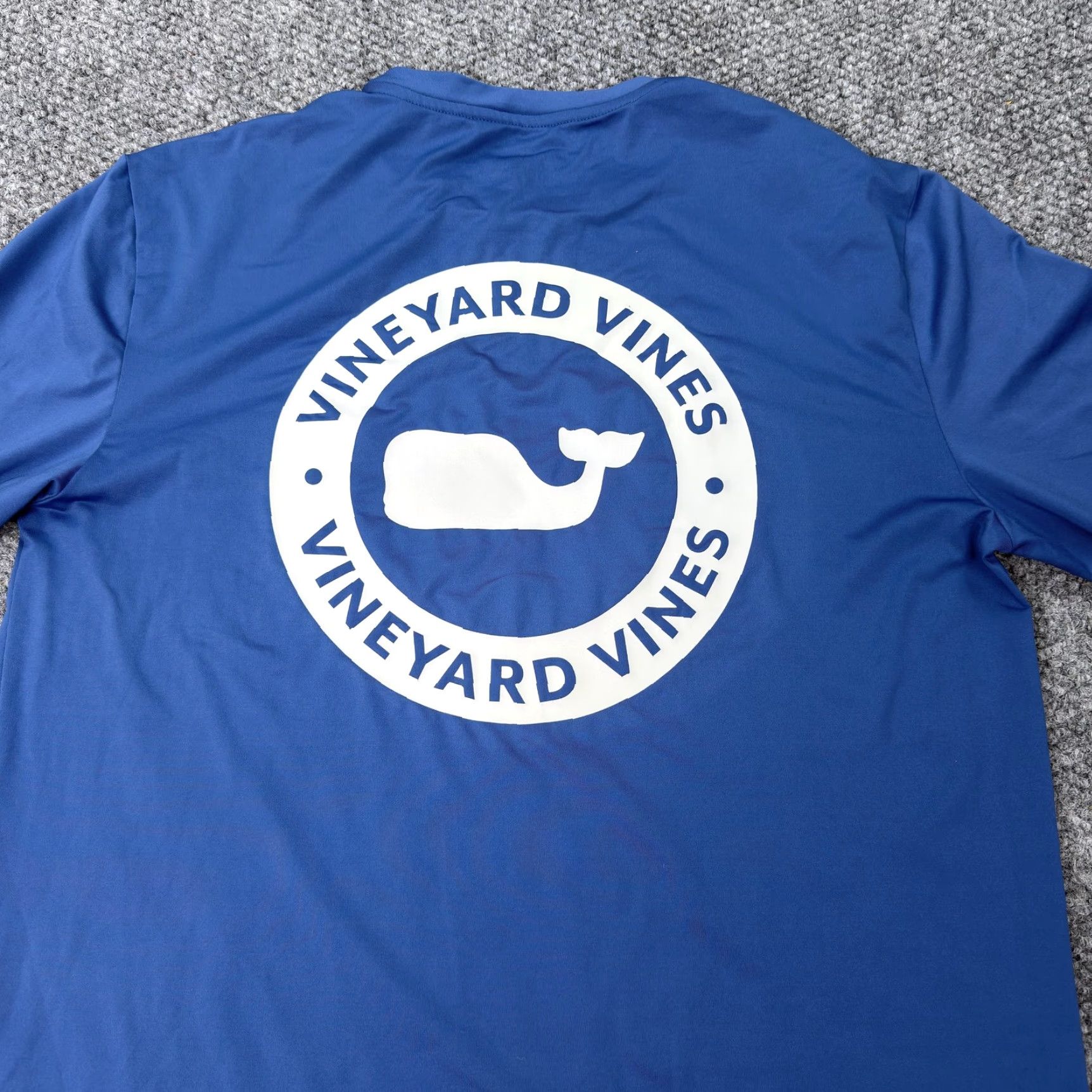 Vineyard Vines Vineyard Vines Shirt Mens Small Blue Performance Long Sleeve Whale Graphic Logo Size US S / EU 44-46 / 1 - 5 Thumbnail