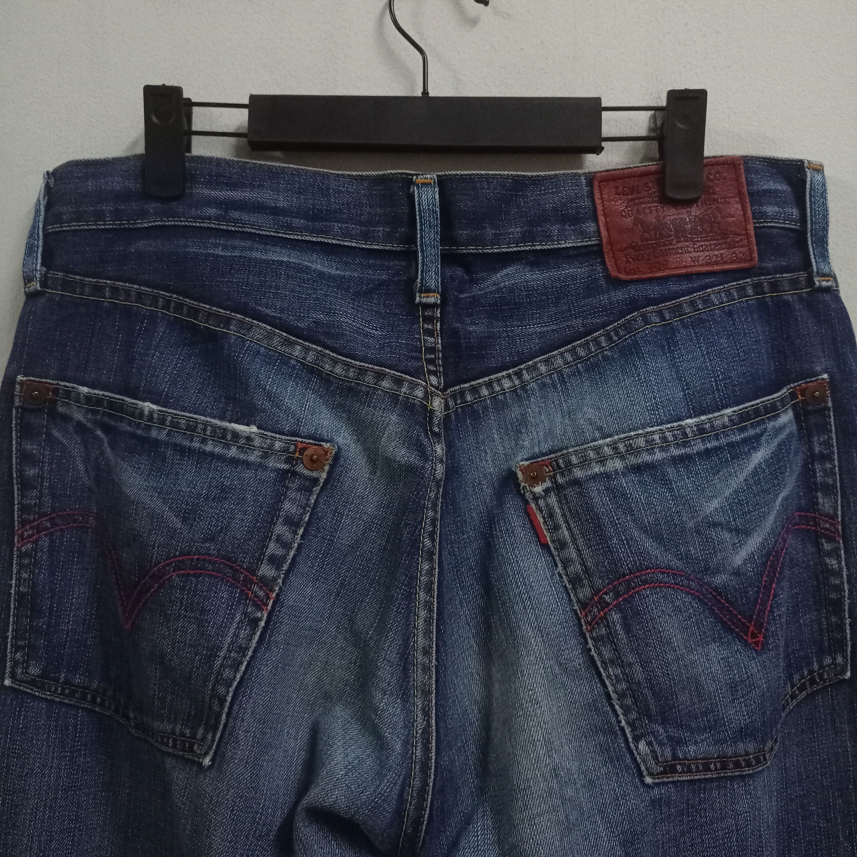 Levi's × Levi's Vintage Clothing Vintage 90s Levis 709 Blue Wash Distressed Baggy Jeans Size US 34 / EU 50 - 6 Thumbnail