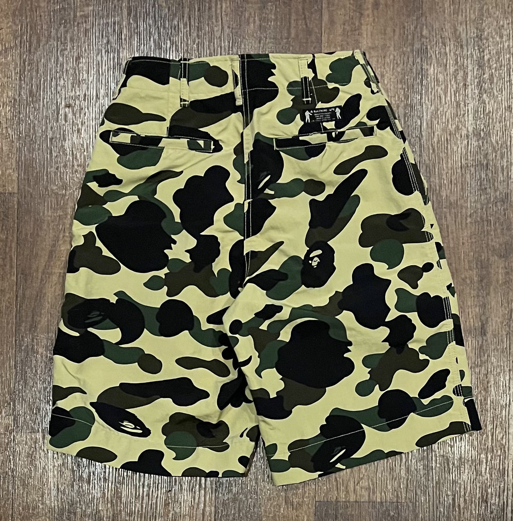 Bape Bape camo shorts Size US 26 / EU 42 - 2 Thumbnail