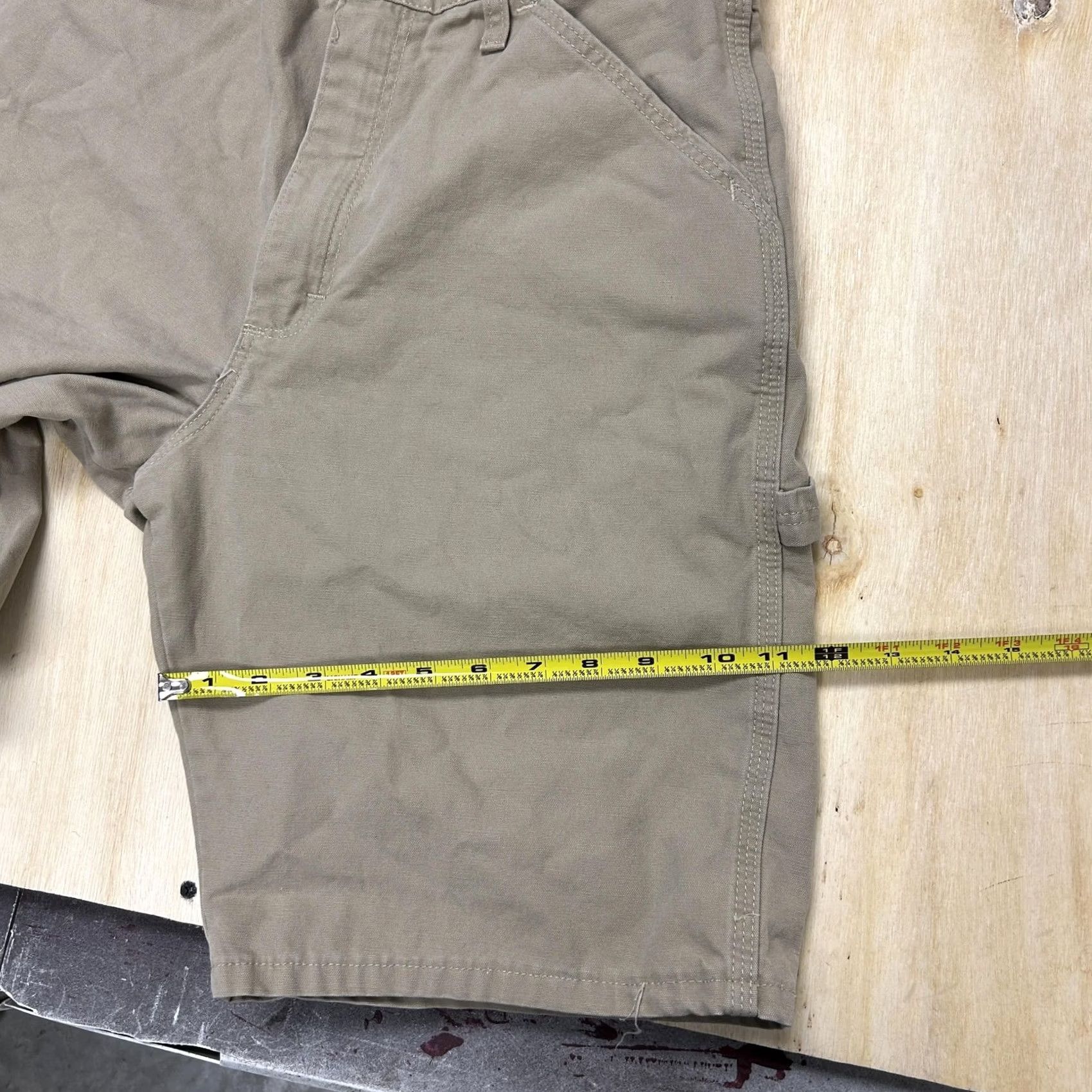 Wrangler Wrangler Cargo Shorts Mens 30 Beige Cotton Canvas Carpenter Relaxed Workwear Size US 30 / EU 46 - 7 Thumbnail