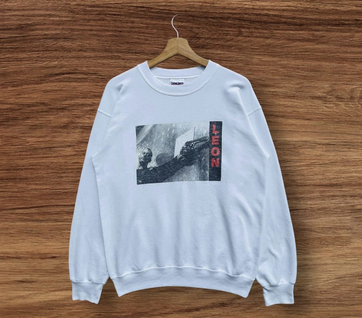🔥Accept Binding Offer🔥 Vintage 90s LEON Movie Sweatshirt