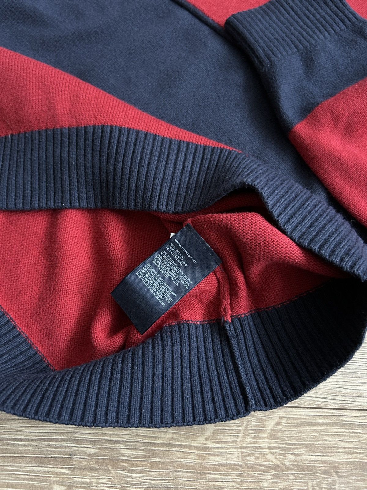 Tommy Hilfiger × Vintage Vintage Tommy Hilfiger luxury wool sweater striped mens Size US L / EU 52-54 / 3 - 3 Thumbnail