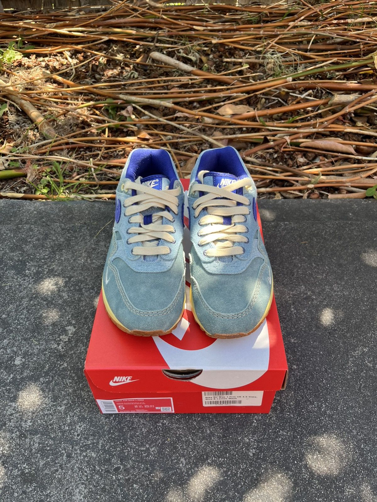 Nike NIKE AIR MAX 1 PREMIUM DIRTY DENIM Size US 5 / EU 37 - 2 Thumbnail