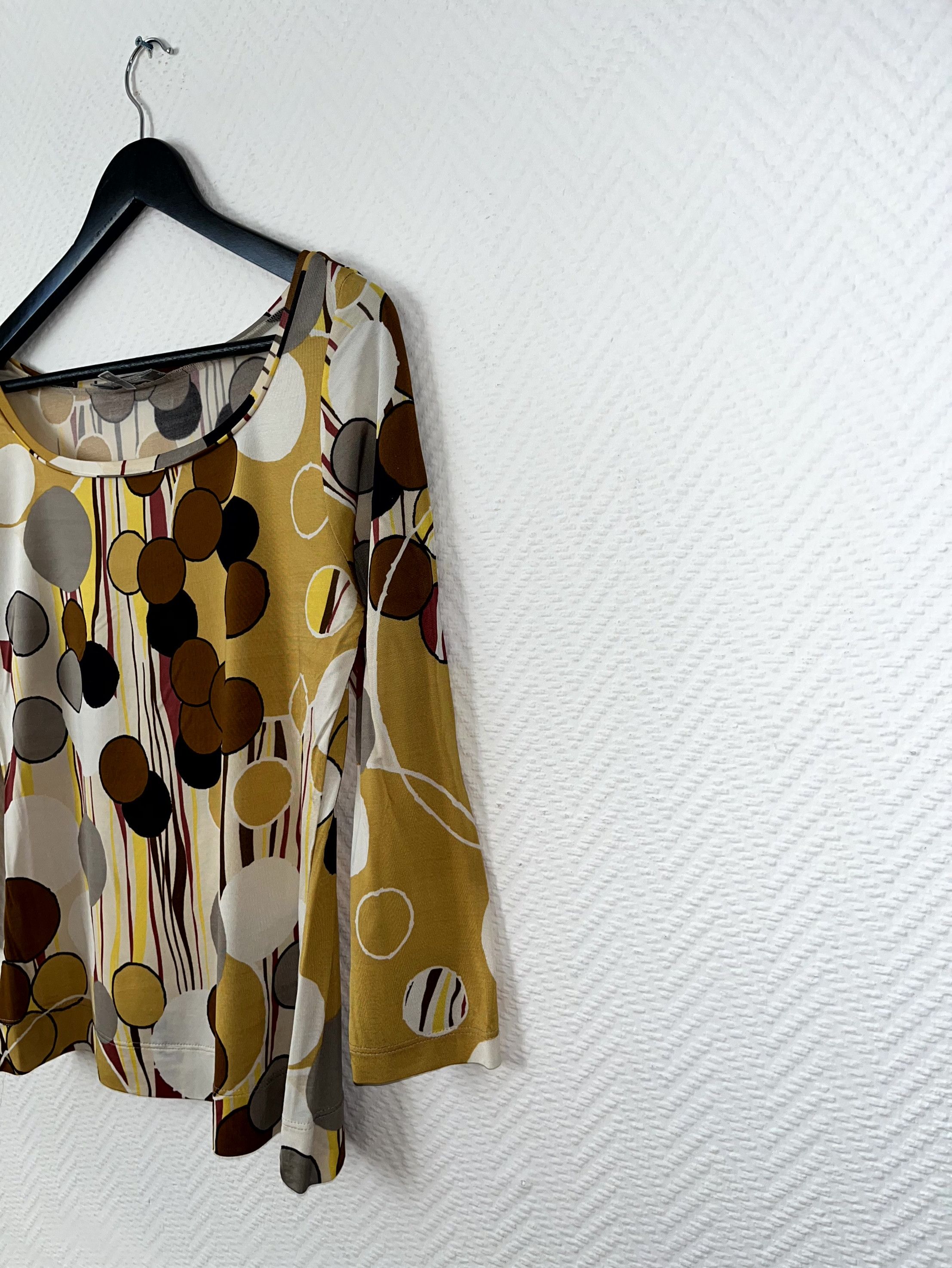 Max Mara MaxMara Abstract Polka Dot Yellow Top Blouse Size M Size M / US 6-8 / IT 42-44 - 9 Thumbnail