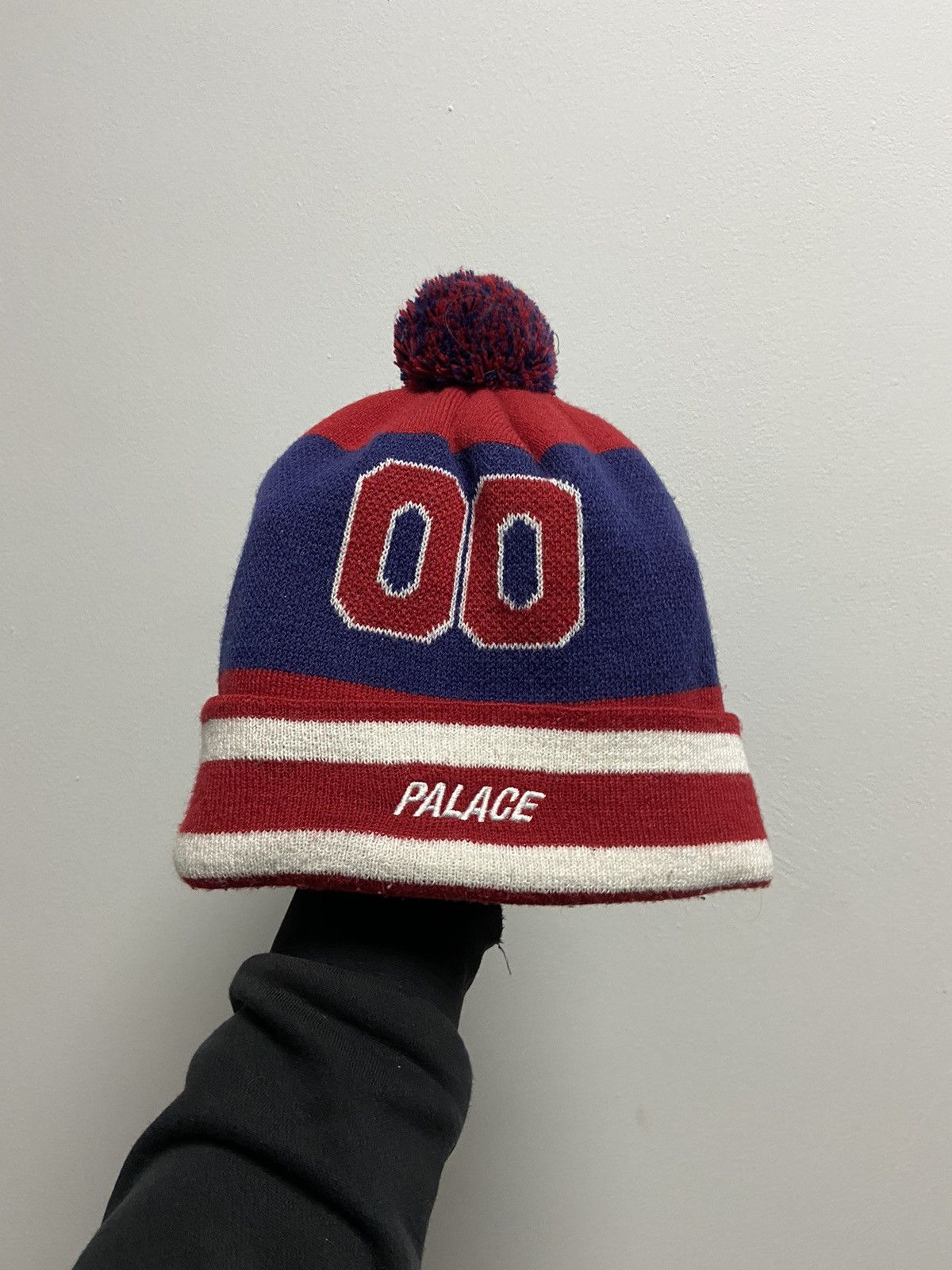 Palace × Vintage Palace Big logo 00 vintage hat knitted Size ONE SIZE - 2 Thumbnail