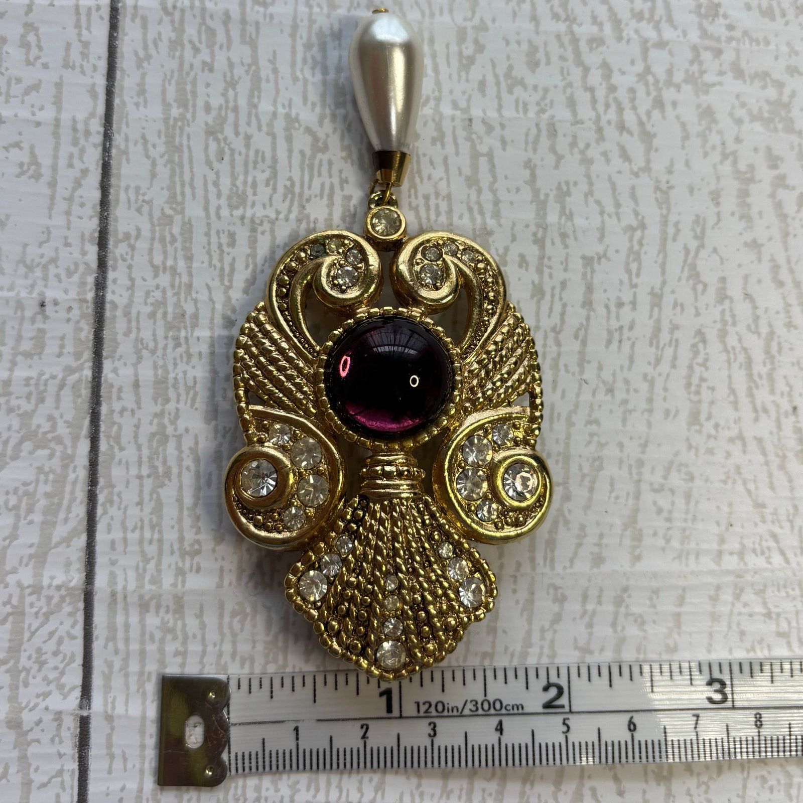 Other Vtg Jeff Lieb Gold Tone Brooch Faux Pearl Rhinestone Purple Size ONE SIZE - 5 Thumbnail