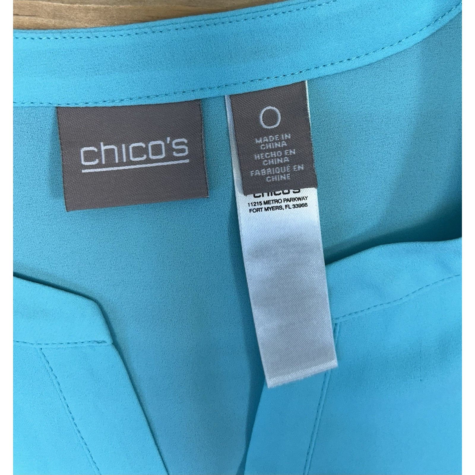 Chicos CHICO'S Size 0 Small Womens Teal Split Neck Blouse Size S / US 4 / IT 40 - 7 Thumbnail