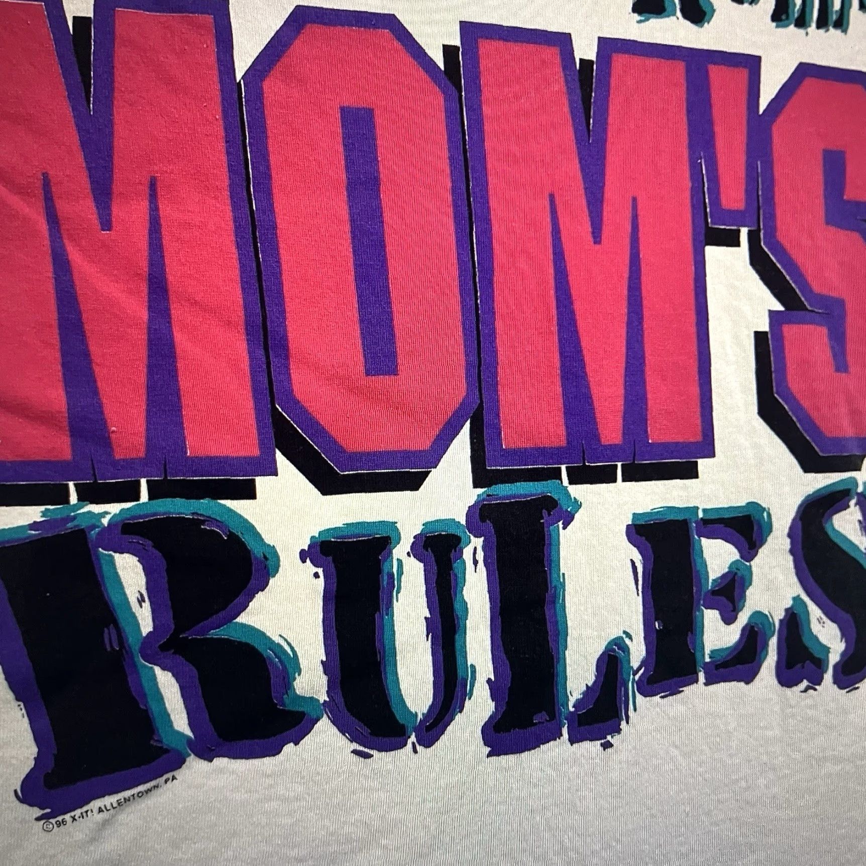 Gildan VINTAGE 90s Mom's Rules T-Shirt Unisex Adults Large White Graphic Print Humor Dad Jokes Casual Size US L / EU 52-54 / 3 - 7 Thumbnail