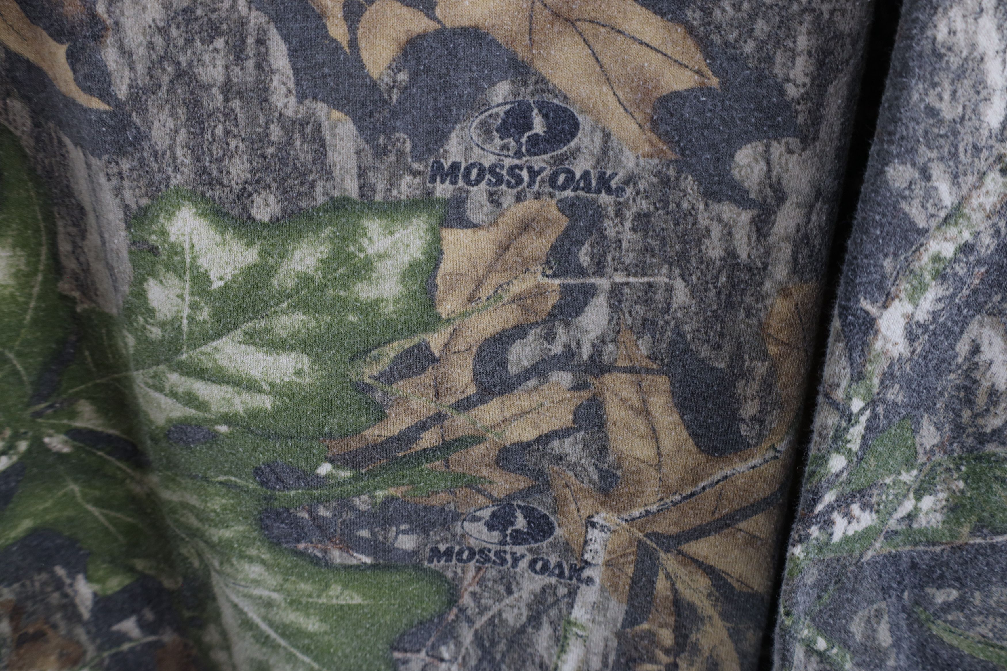 Vintage Vintage Y2K Streetwear Mossy Camouflage Long Sleeve T-Shirt Size US L / EU 52-54 / 3 - 5 Thumbnail