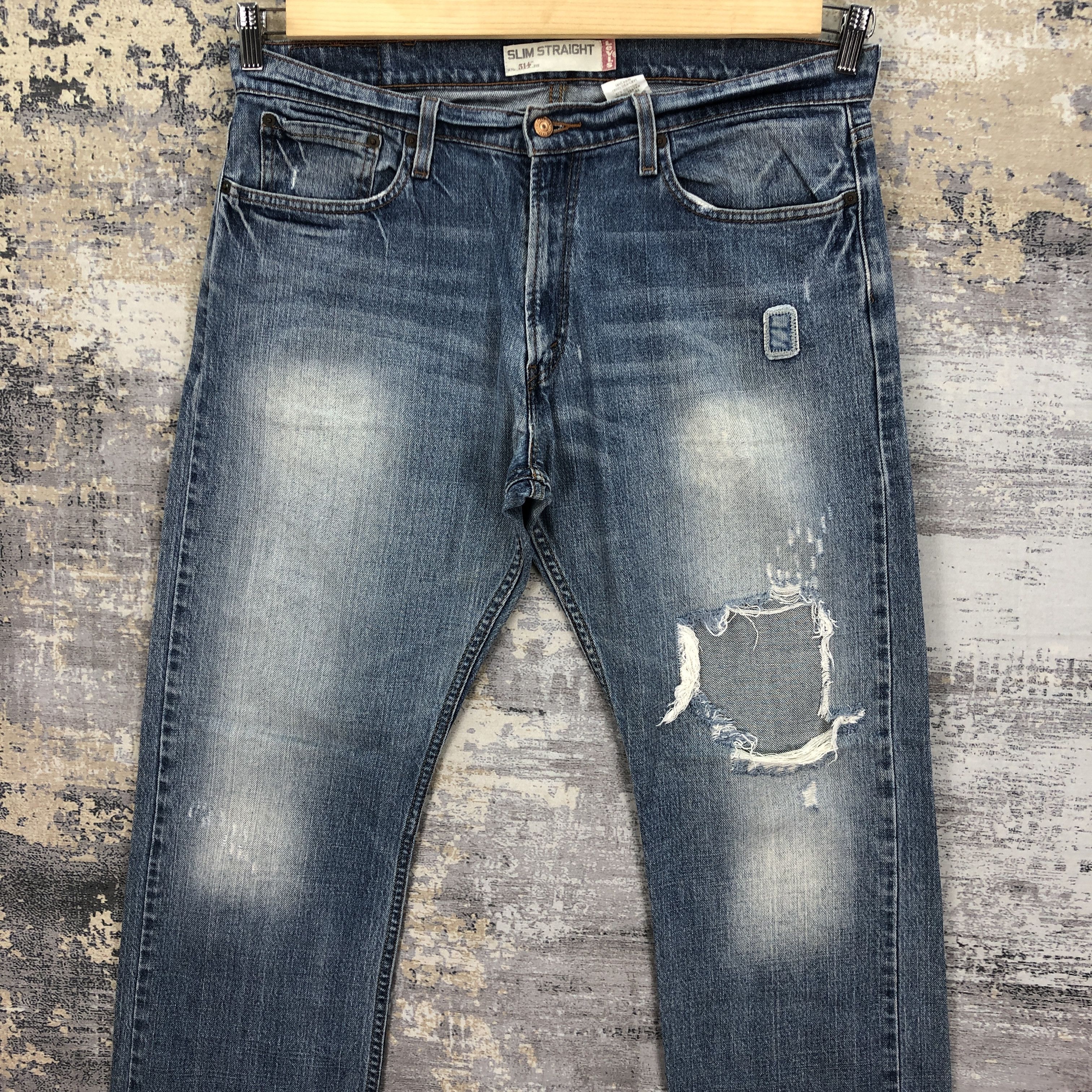 Levi's Vintage Distressed Levis 514 Jeans Levi's Light Wash Denim Size US 36 / EU 52 - 3 Thumbnail