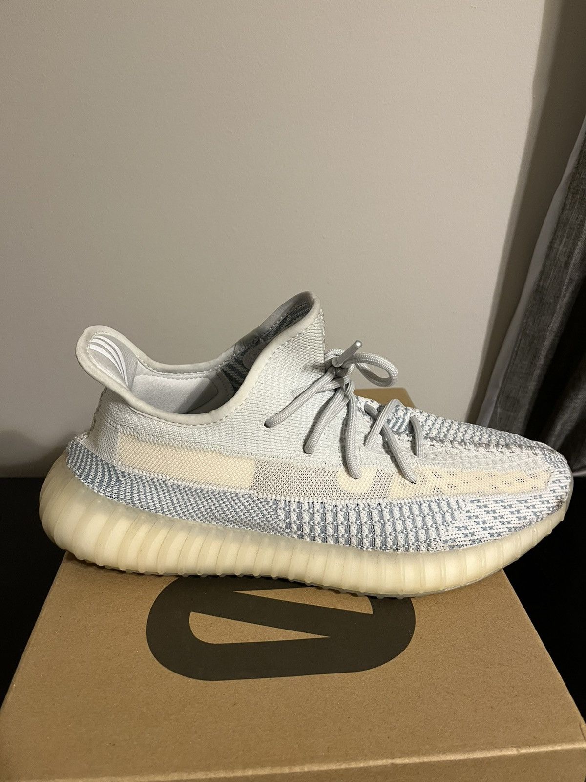 Adidas × Yeezy Yeezy Boost 350 V2 ‘Cloud White’ Size US 10 / EU 43 - 5 Thumbnail
