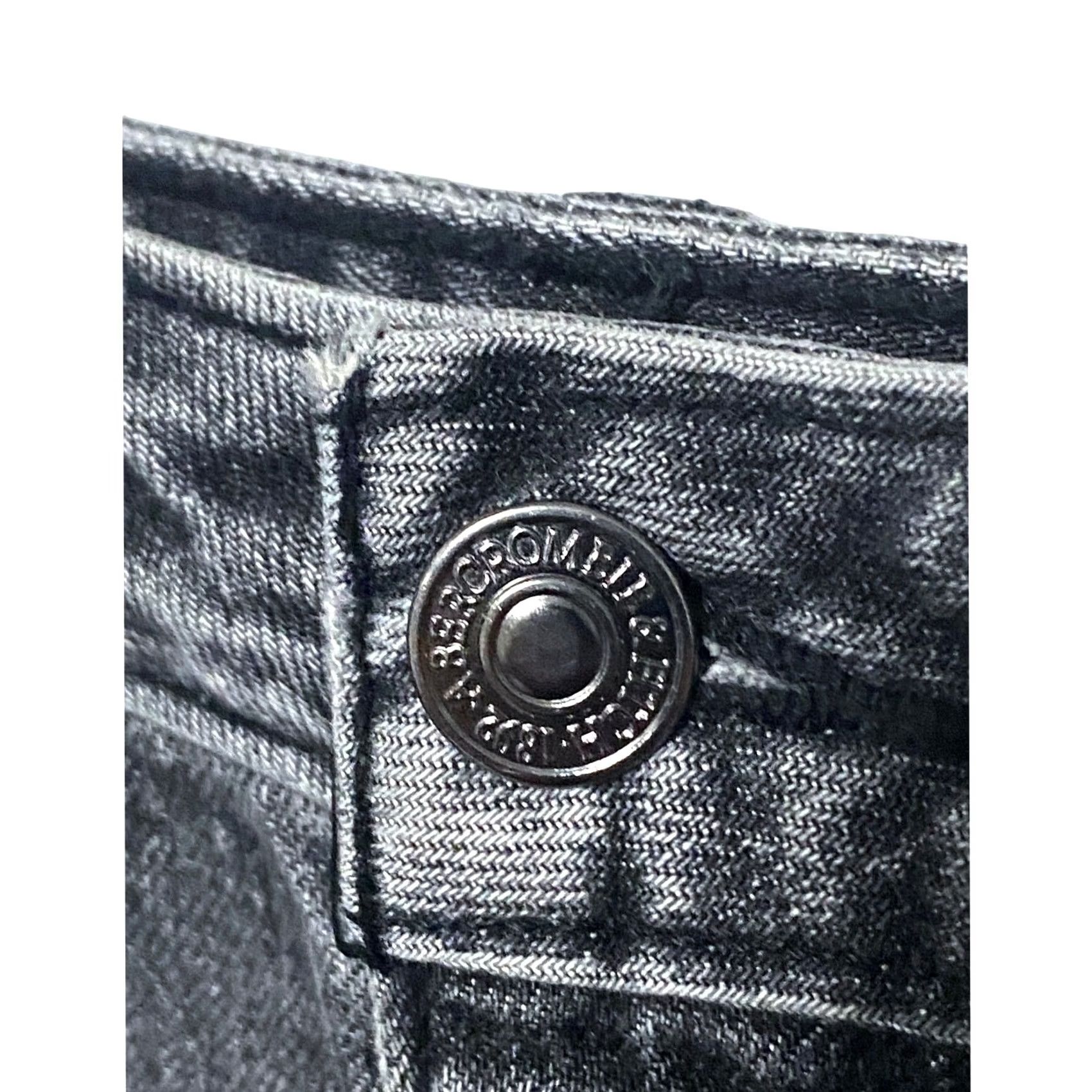 Abercrombie & Fitch Abercrombie & Fitch Denim Skirt Mini 24 Black Floral Grunge Gothic Whimsigoth Y2K Women's Size 24 Skirt Casual Travel Party/Cocktail Mens? Size 42" / US 20 - 5 Thumbnail
