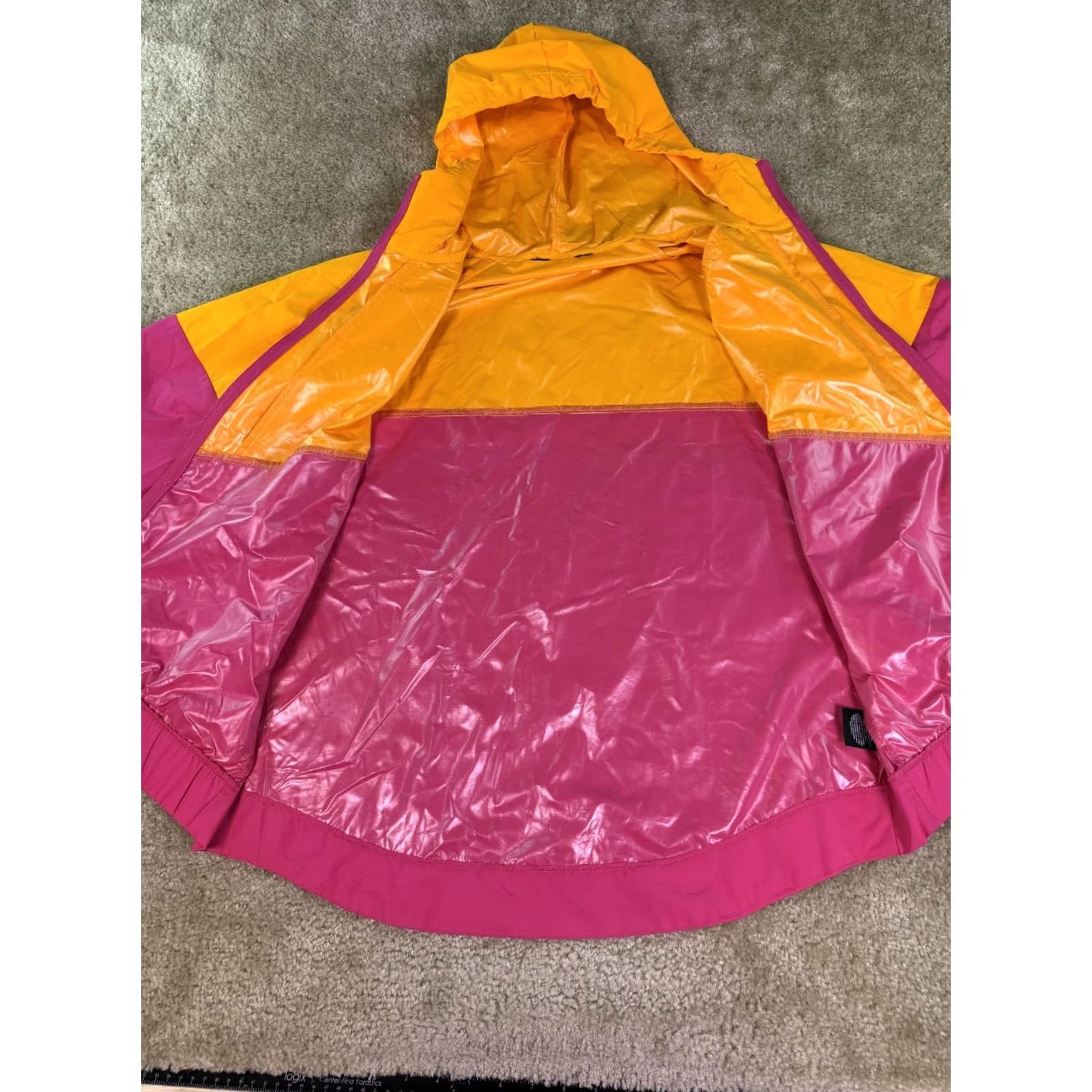 Fila VINTAGE FILA Sport Jacket Windbreaker Hooded Full Zip Large Orange Pink Women's M Size L / US 10 / IT 46 - 5 Thumbnail