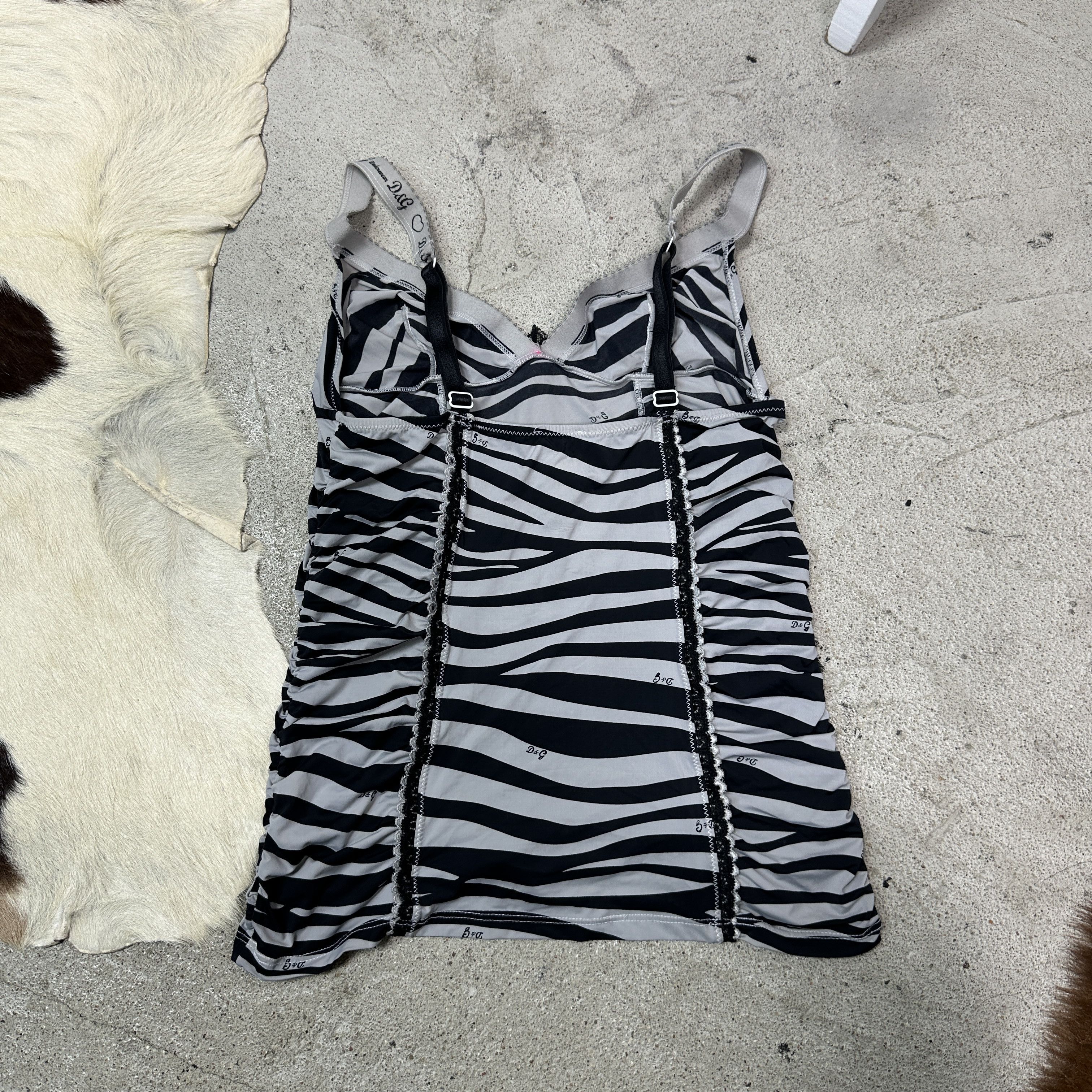 Dolce & Gabbana Vintage Avant Garde Old Money Dolce&Gabbana Zebra Top Y2K Size S / US 4 / IT 40 - 4 Thumbnail