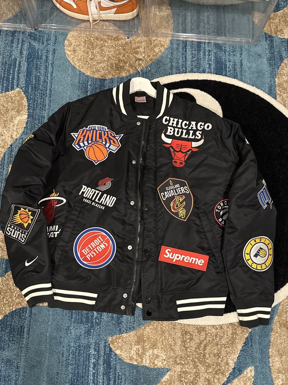 Supreme nba warm up jacket online