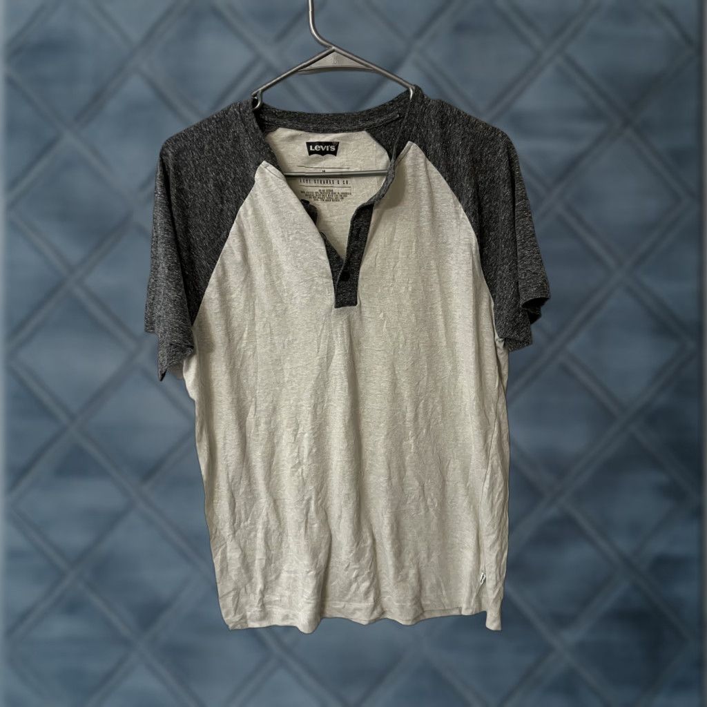 Levi's Levi's Men's T-Shirt Henley White Gray Heathered Pocket Tee M Regular Short Sleeve Cotton Blend Jersey Logo Button Size US M / EU 48-50 / 2 - 1 Thumbnail