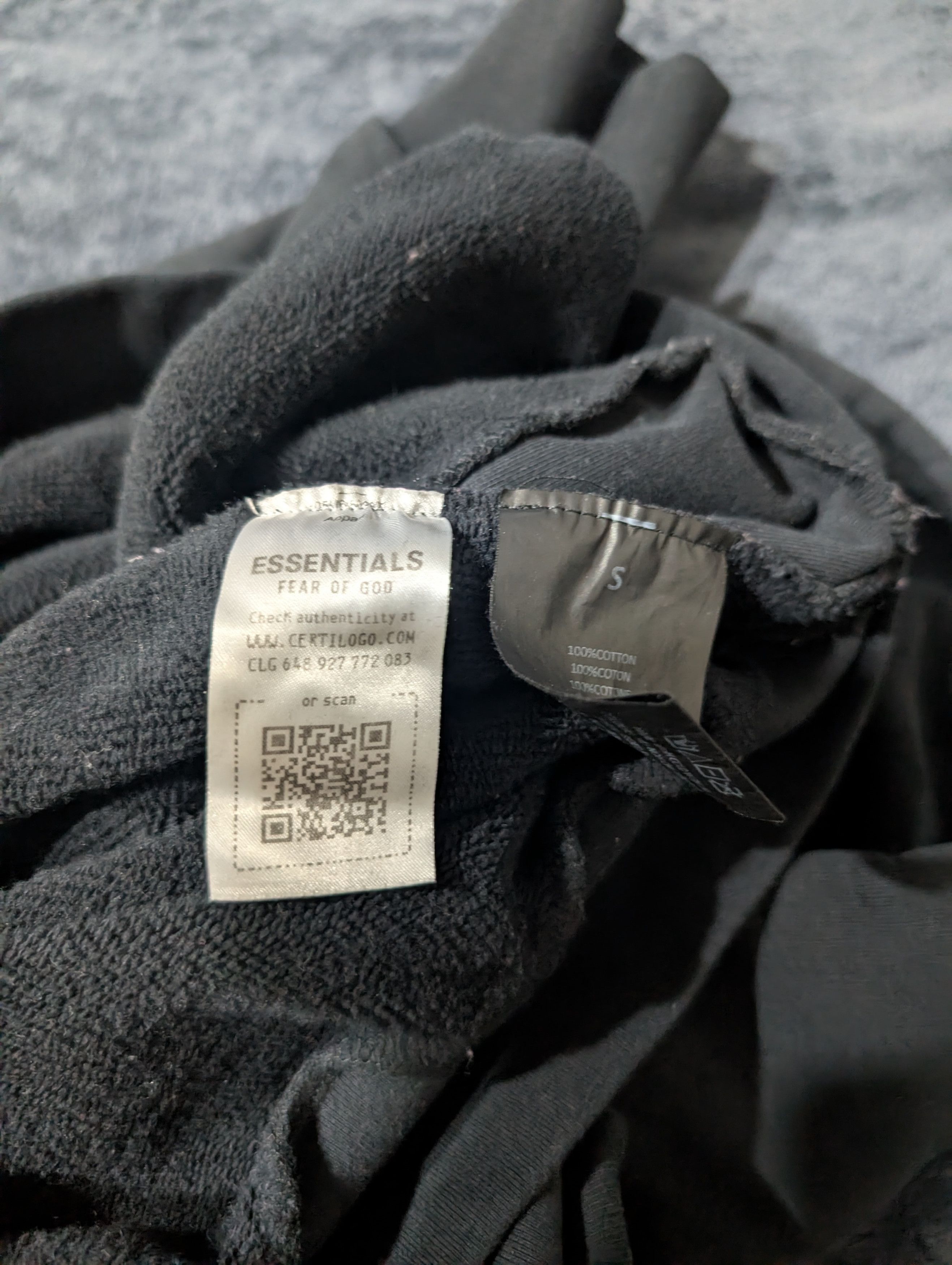 Fear of God Essentials vintage shrunken hoodie Size US S / EU 44-46 / 1 - 4 Thumbnail
