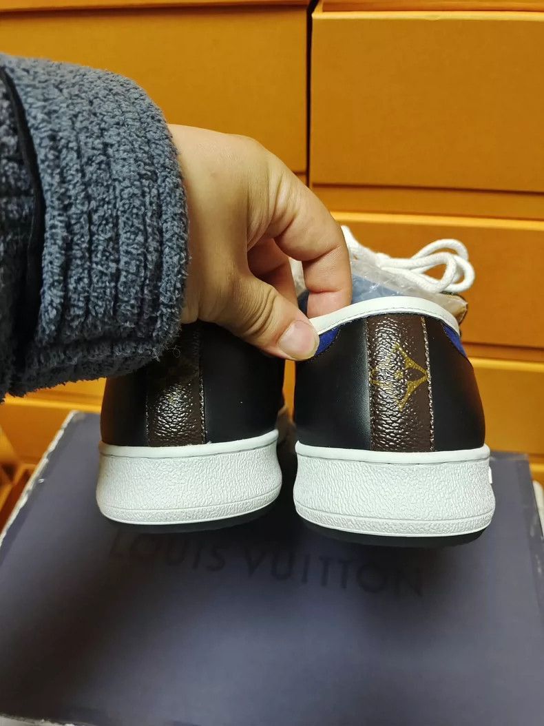 Louis Vuitton Louis Vuitton Lace-Up Sneakers Size 37.5-2507 Size US 7 / IT 37 - 8 Thumbnail
