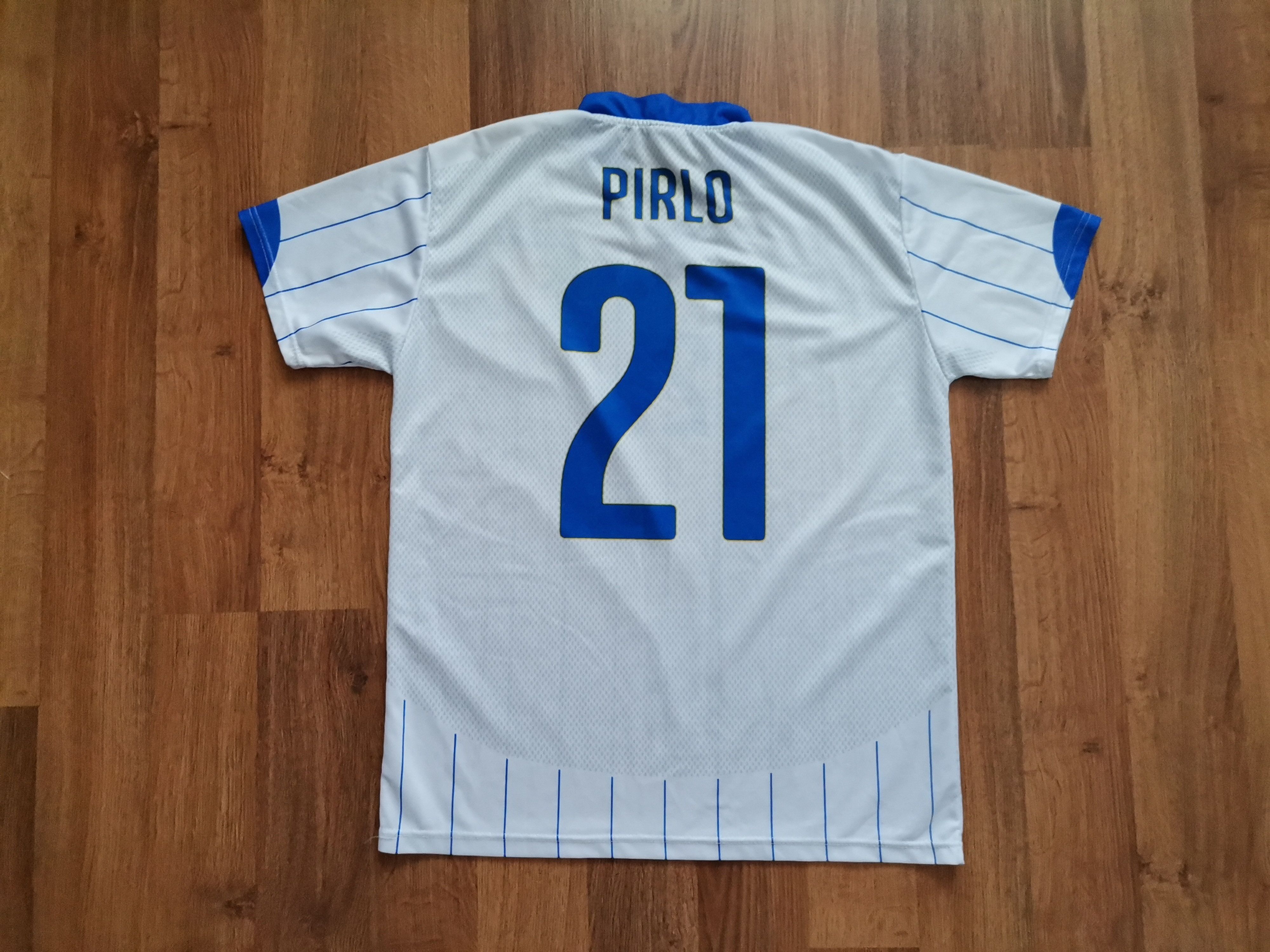 Vintage Vintage Italy Pirlo 21 Tee Size US S / EU 44-46 / 1 - 5 Thumbnail