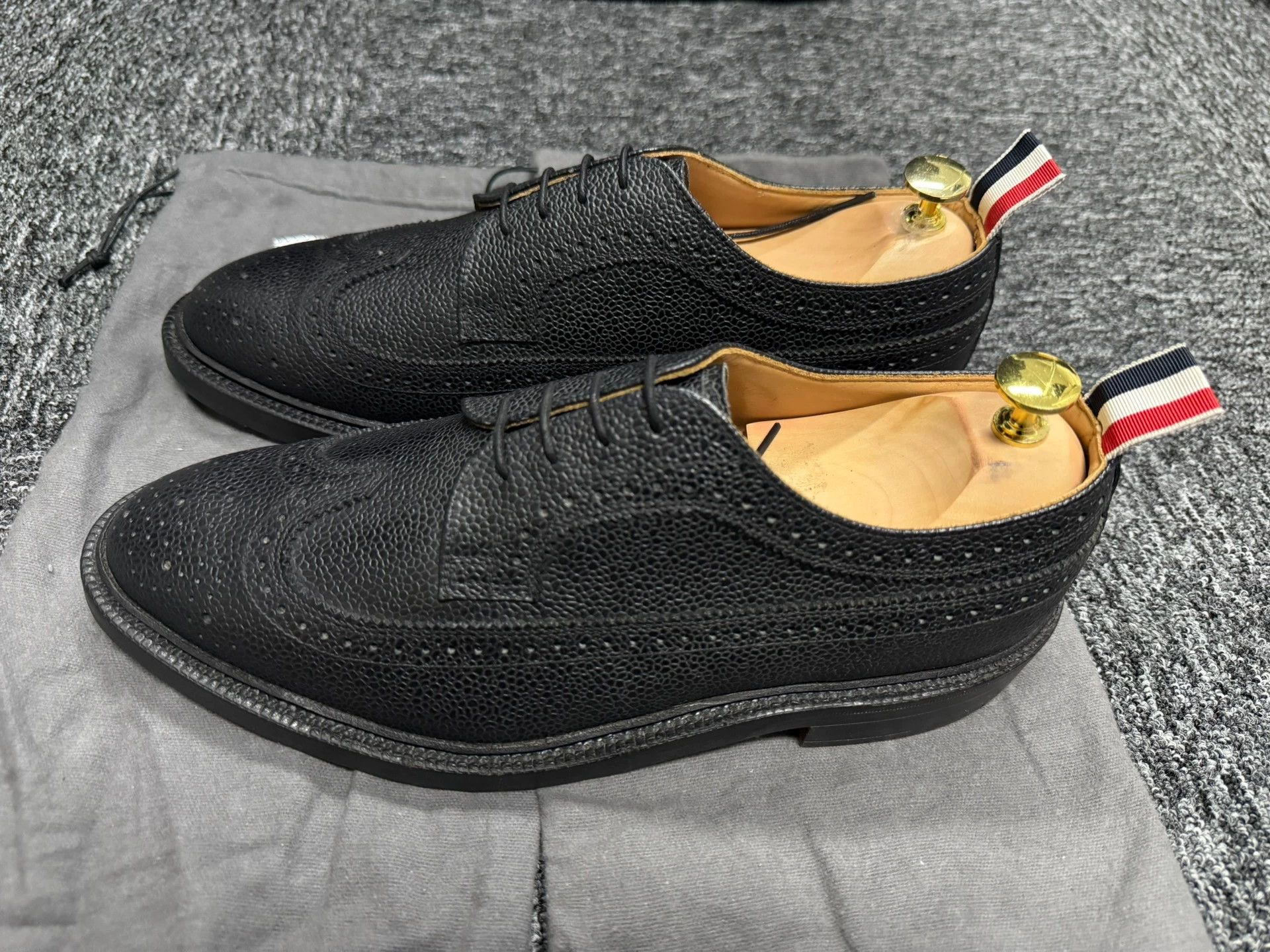 Thom Browne Thom Browne Classic Black Brogue US9.5 (Nike 43.5) Size US 9.5 / EU 42-43 - 2 Thumbnail