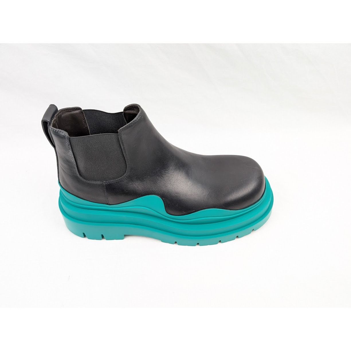 Bottega Veneta o1rshd1 Military Calf Tire Boots in Black 43.5 Size US 10.5 / EU 43-44 - 3 Thumbnail