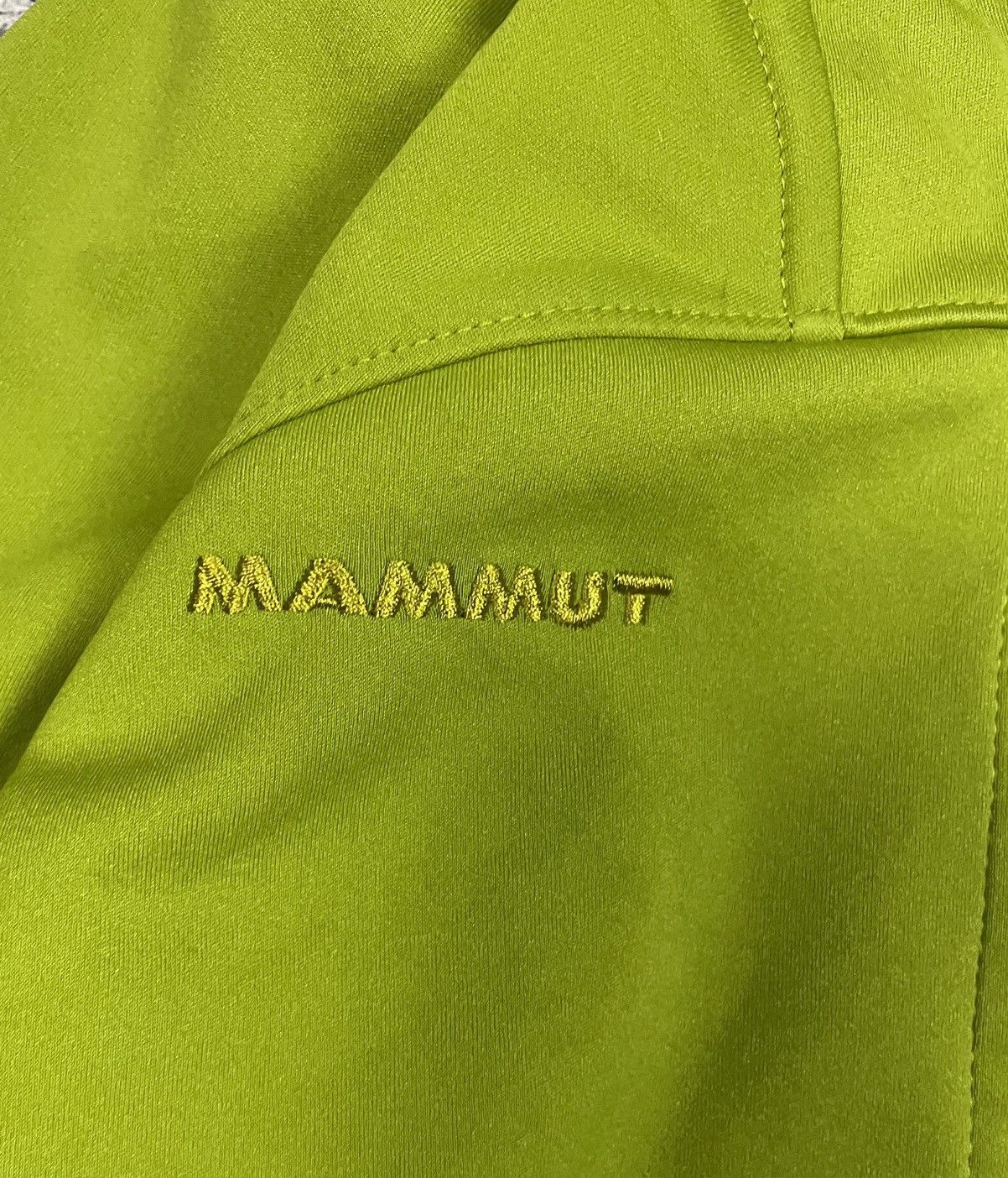 Mammut Mammut Ultimate Hoody Womens M Softshell Jacket Green Outdor Size M / US 6-8 / IT 42-44 - 4 Thumbnail
