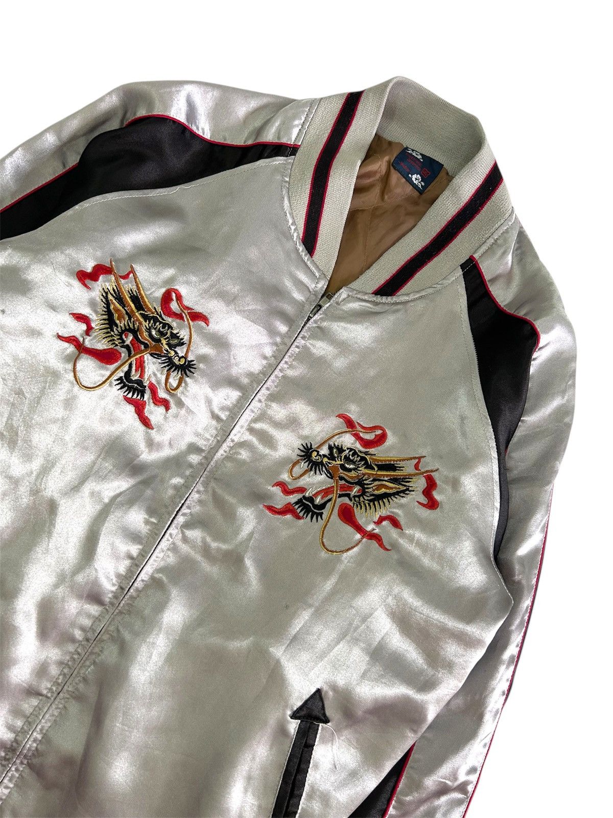 Japanese Brand × Vintage Vintage Sukajan Dragon Souvenir Japan Zipper Velvet Jacket Size US M / EU 48-50 / 2 - 3 Thumbnail