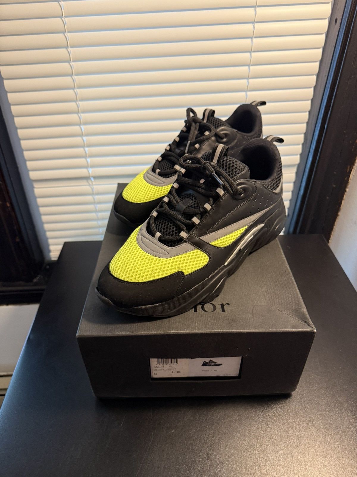 Dior Dior B22 Black Yellow Volt Size 11 US / 44 EU Size US 11 / EU 44 - 15 Thumbnail