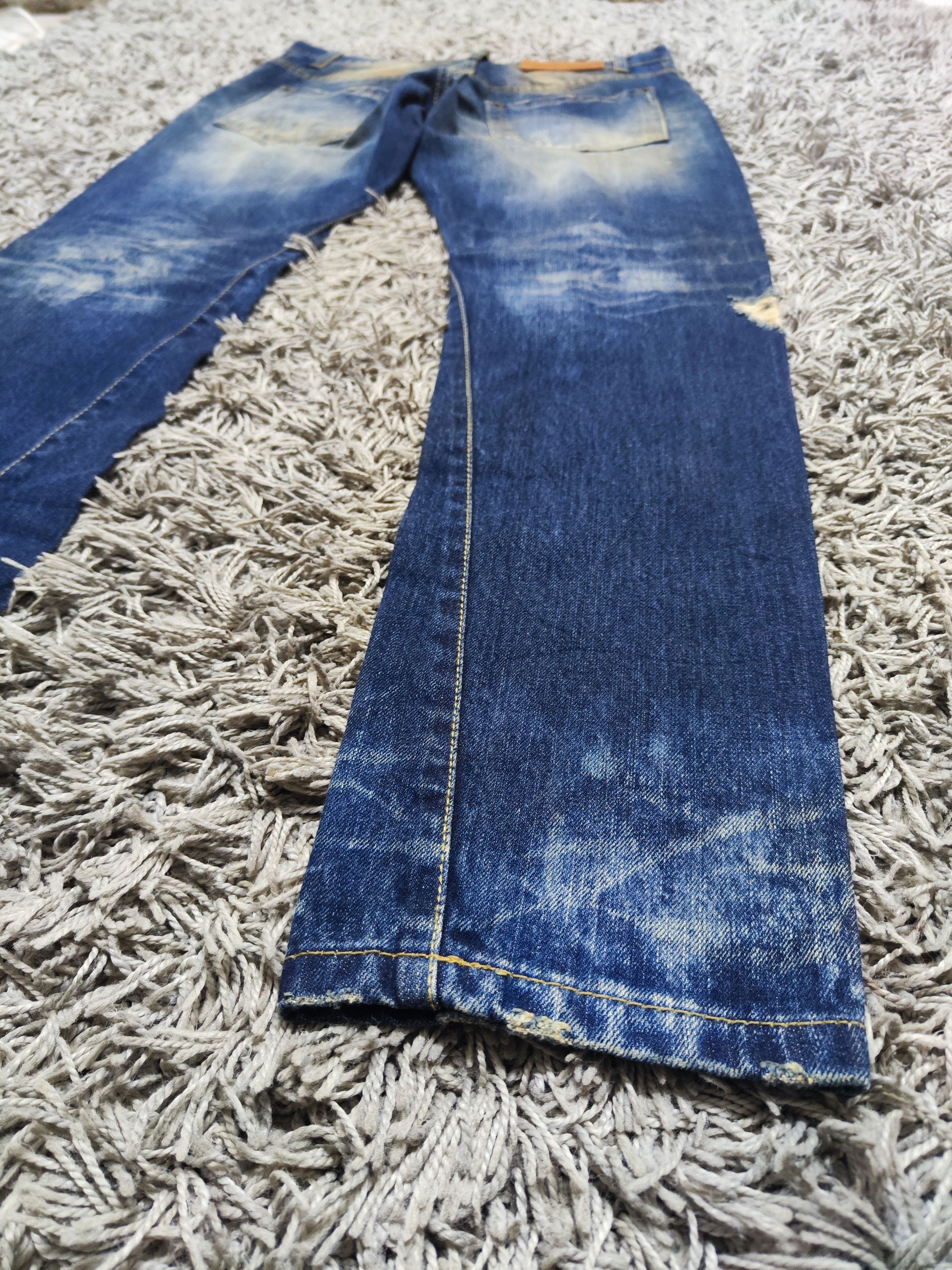 Hysteric Glamour × Japanese Brand × Vintage Twist Leg REGULAR STRAIGHT Ripped Paul Denim Size US 32 / EU 48 - 13 Thumbnail