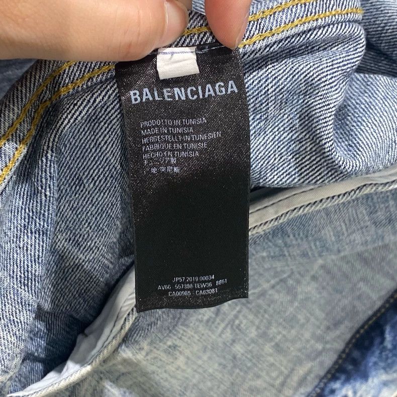 Balenciaga Balenciaga size 34 Embroidered logo denim jacket coat behi Size XS / US 0-2 / IT 36-38 - 4 Thumbnail