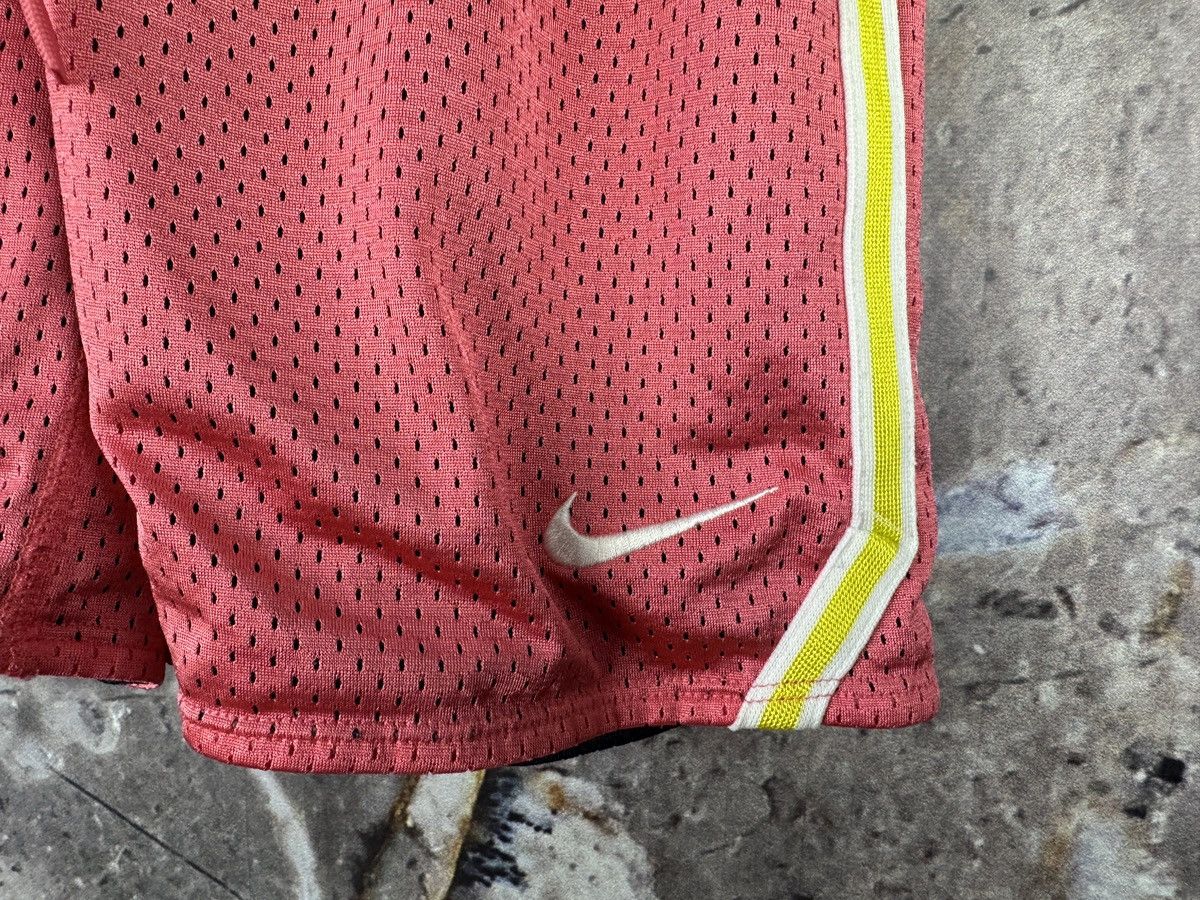 Nike Men’s Nike Shorts Basketball Pink Sportswear Size XS Size US 28 / EU 44 - 4 Thumbnail