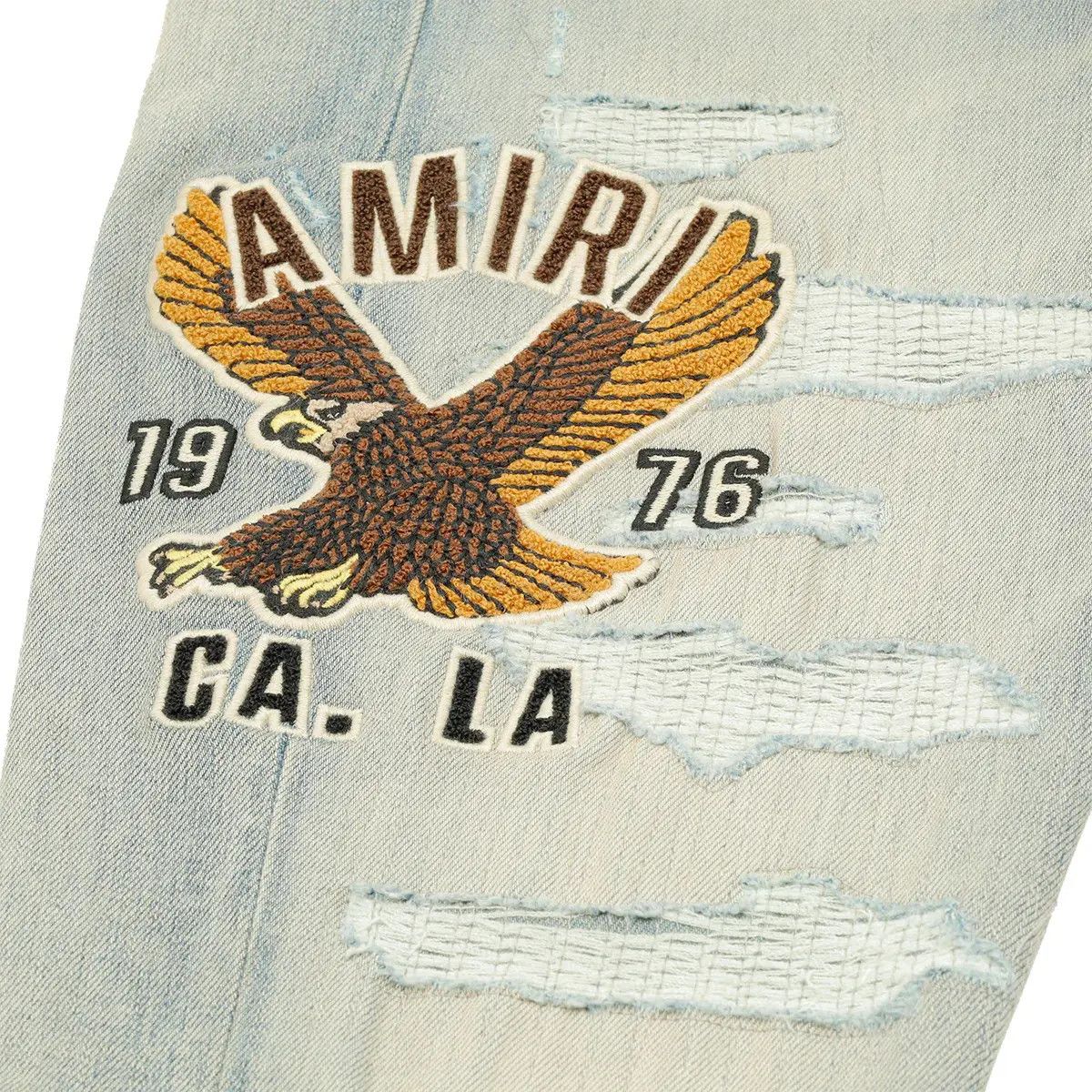 Amiri oc11z0225 Varsity Eagle Logo Jeans in Light Blue Size US 38 / EU 54 - 3 Thumbnail