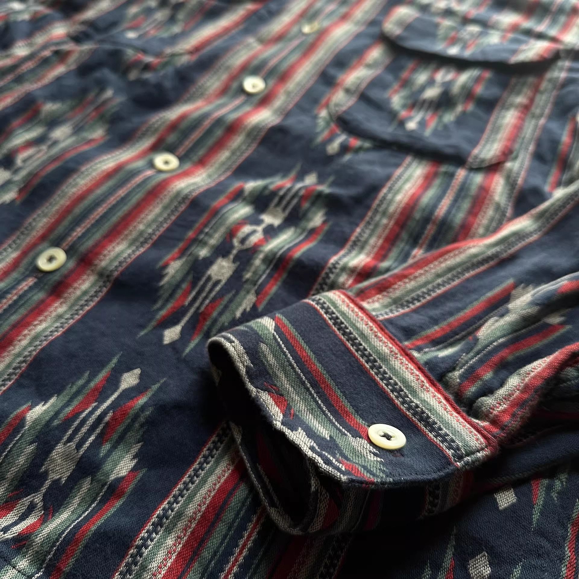Jelado Jelado Vintage Long-Sleeve Shirt Size US M / EU 48-50 / 2 - 3 Thumbnail