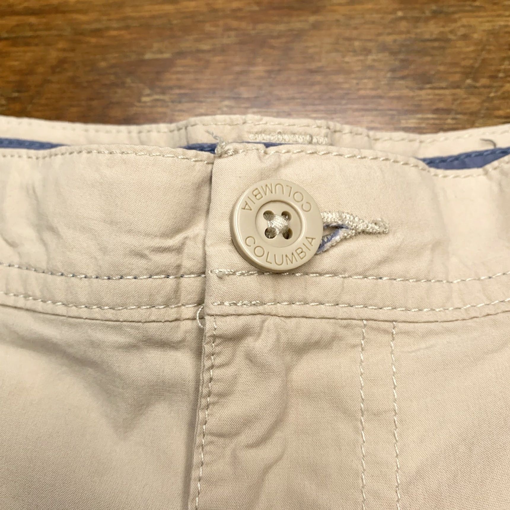 Vintage Columbia Shorts Adult 40 Beige Chino Outdoor Mens Size US 40 / EU 56 - 2 Thumbnail